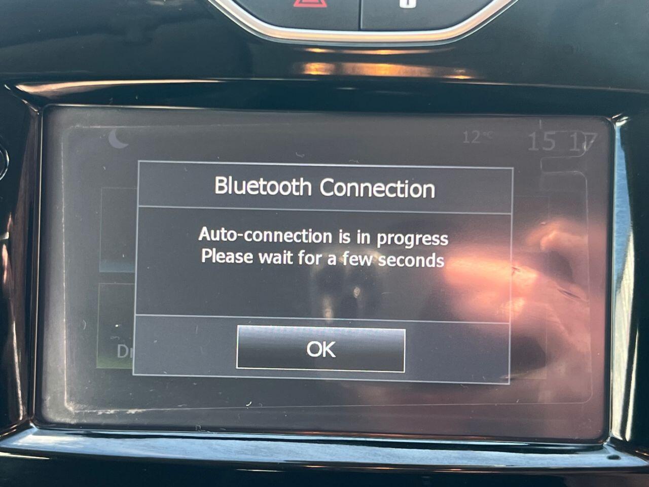 Renault Clio - Image 21