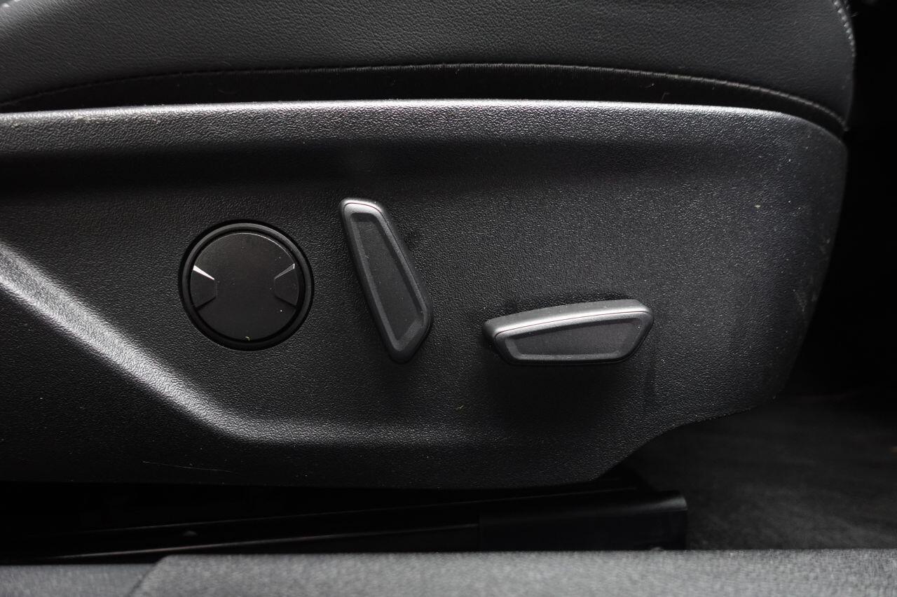 Ford Focus - Image 14