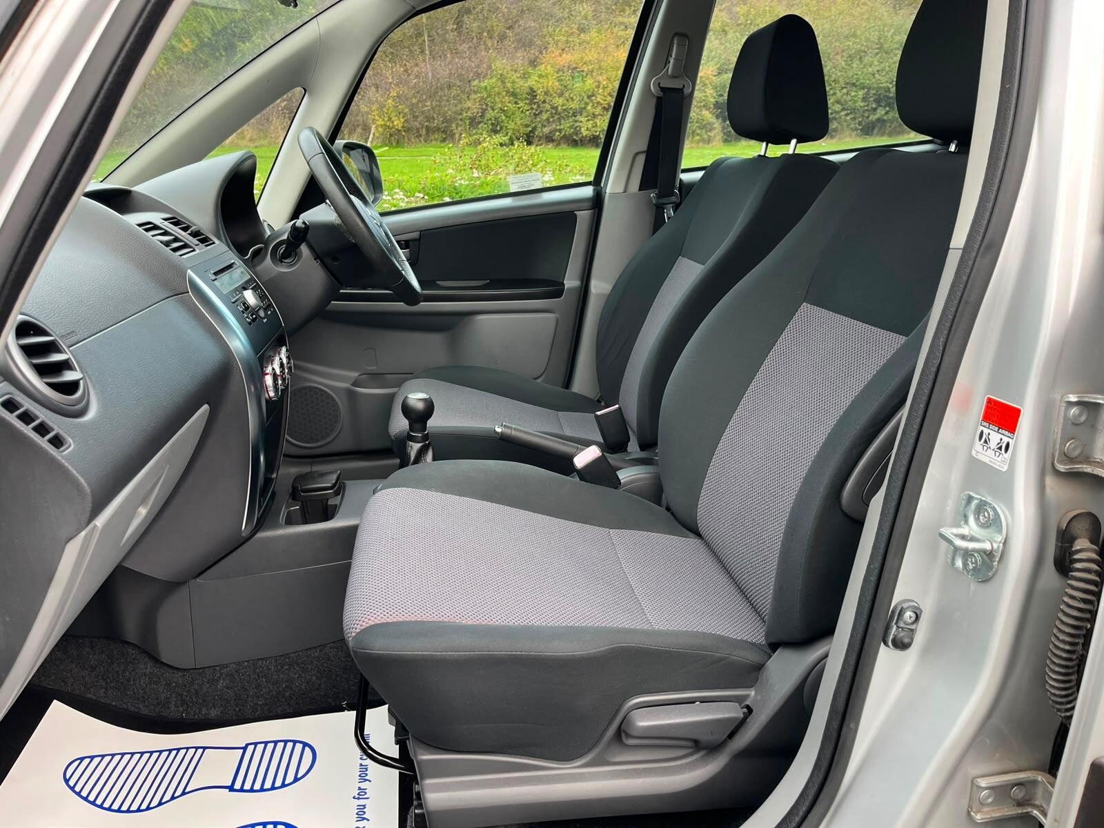Suzuki SX4 - Image 7
