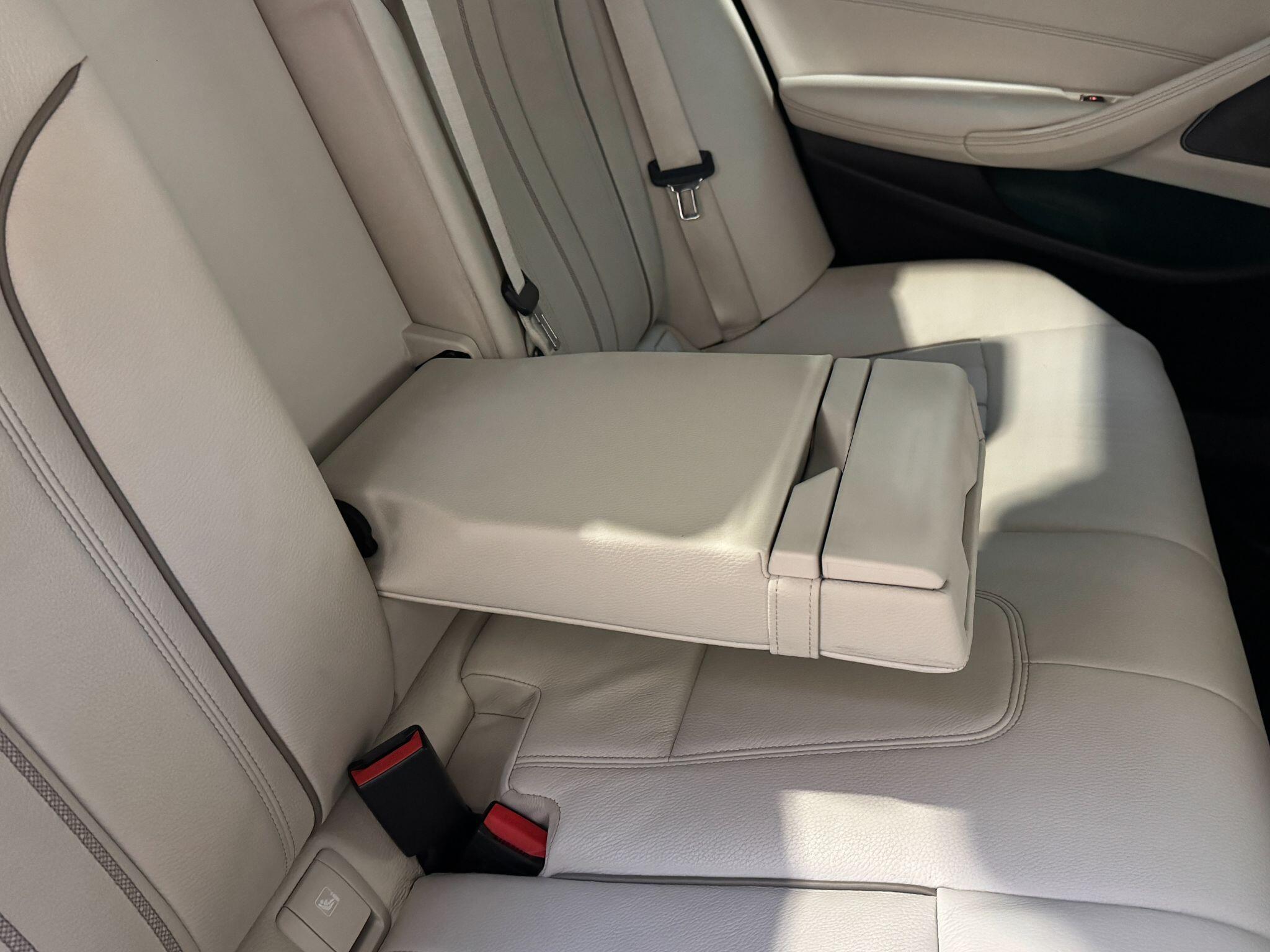 BMW 5 Series - Image 49