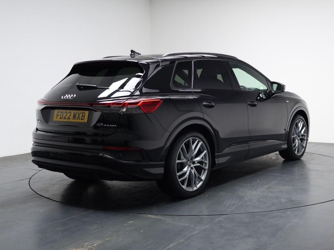Audi Q4 E-Tron - Image 12