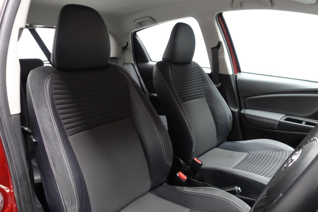 Toyota Yaris - Image 16