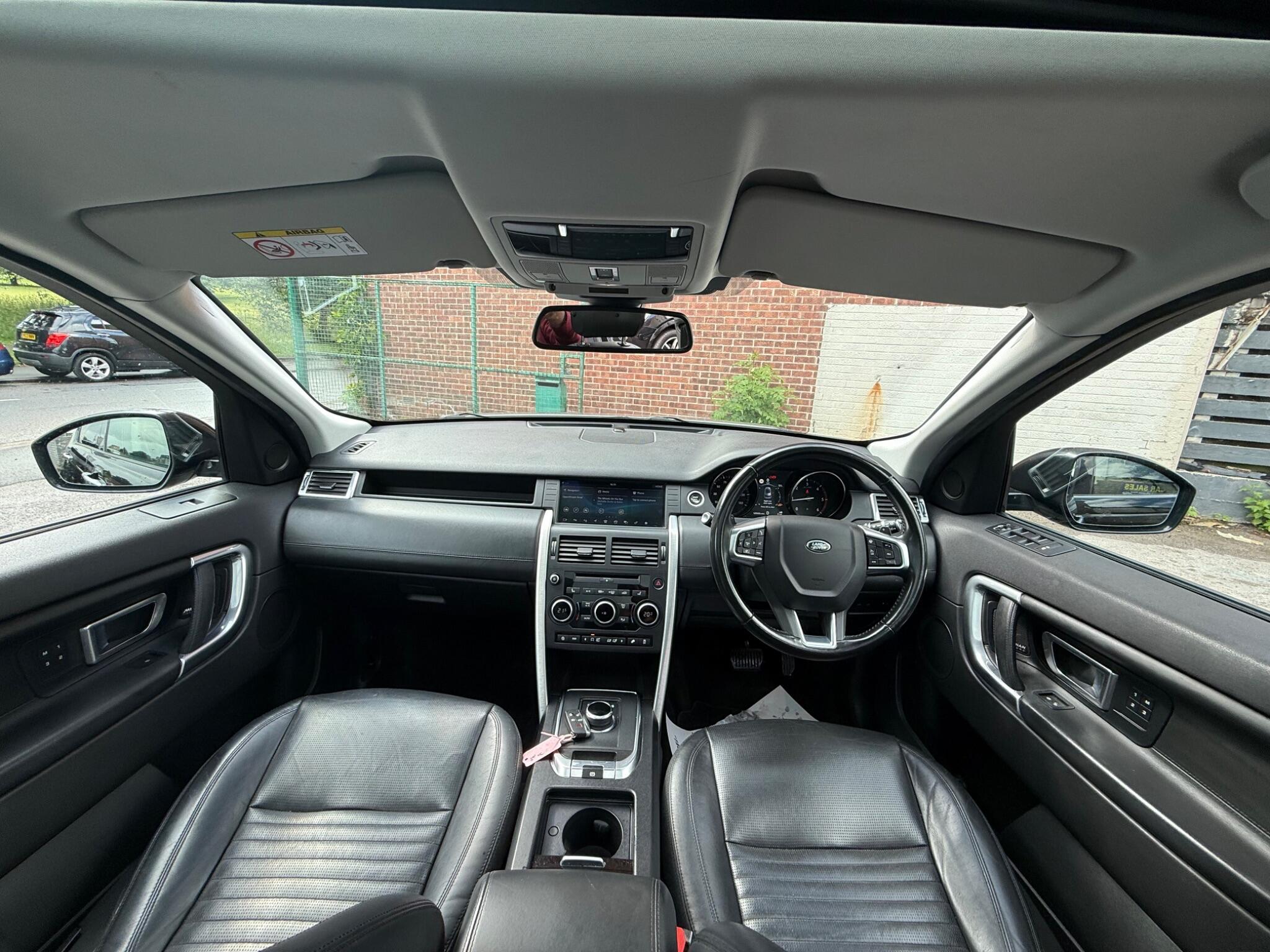 Land Rover DISCOVERY SPORT - Image 17