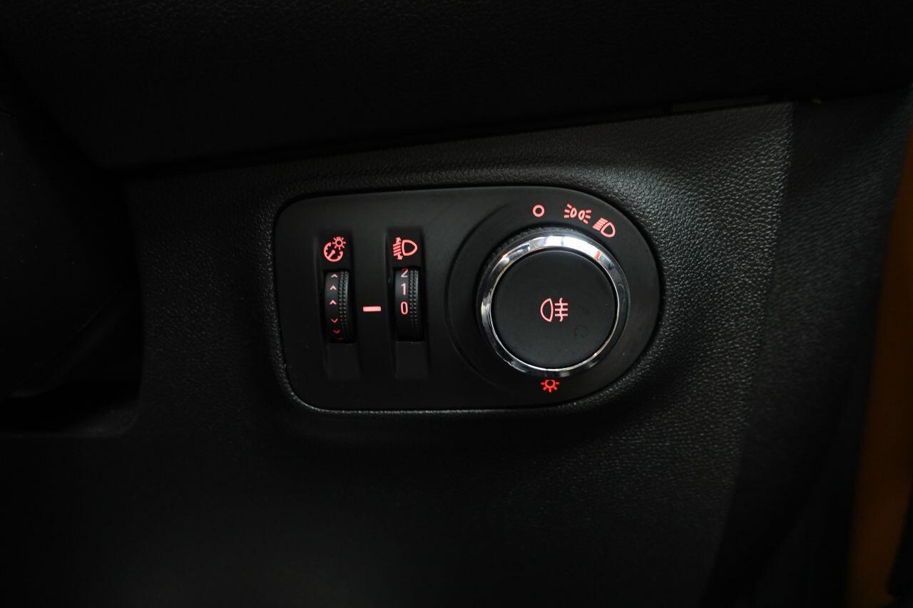 Vauxhall ADAM - Image 41