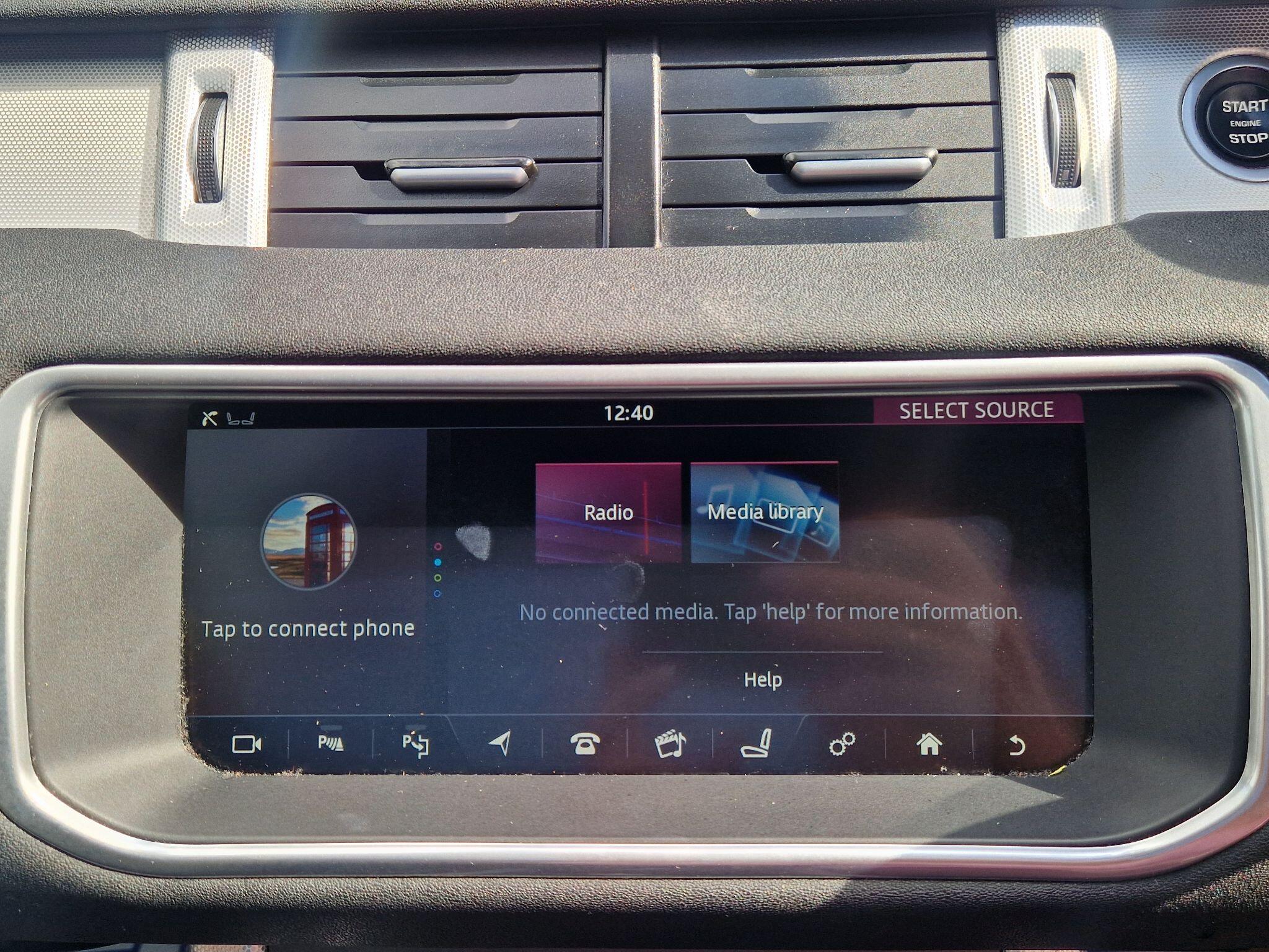 Land Rover Range Rover Evoque - Image 42