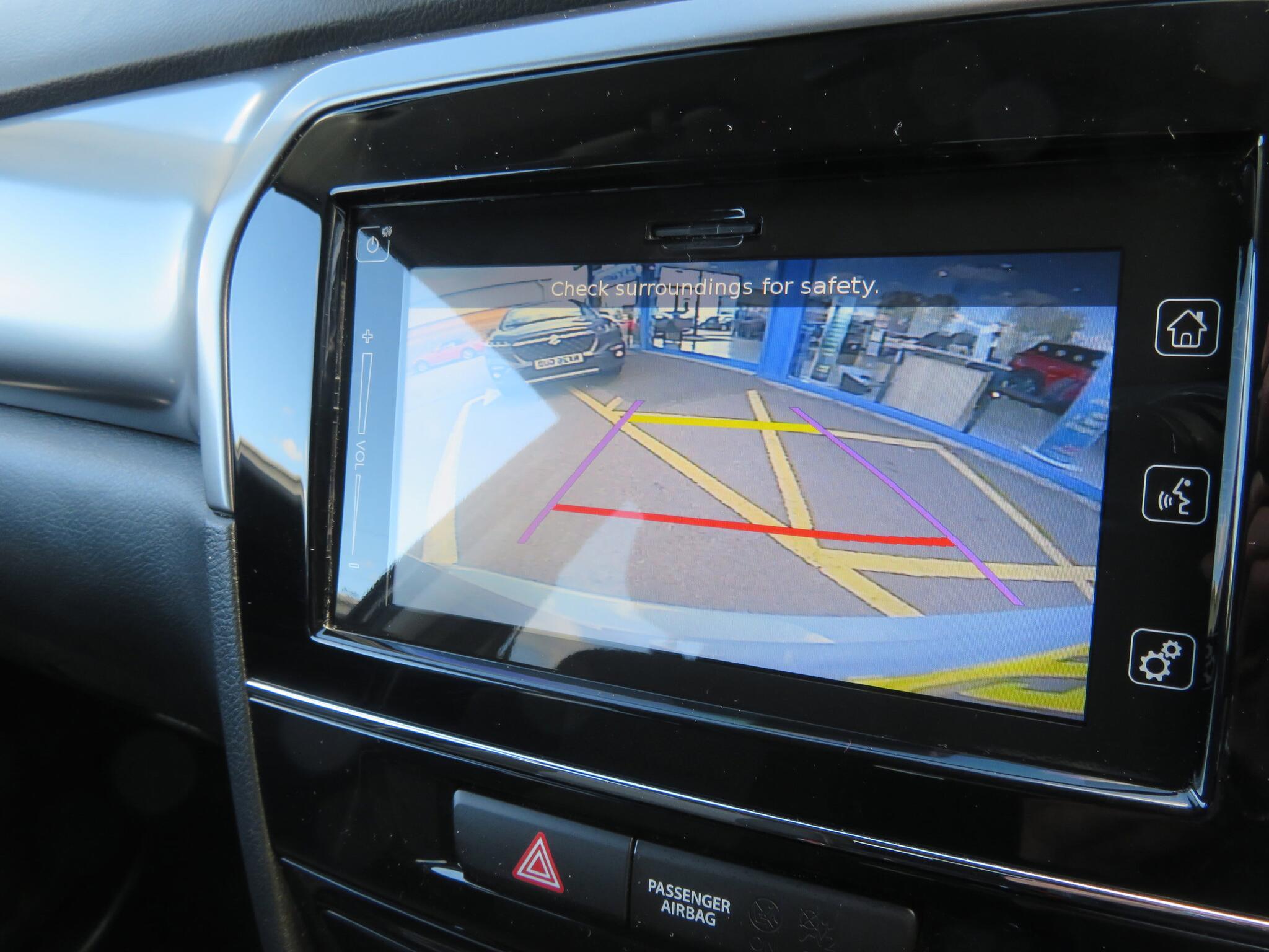 Suzuki Vitara - Image 19