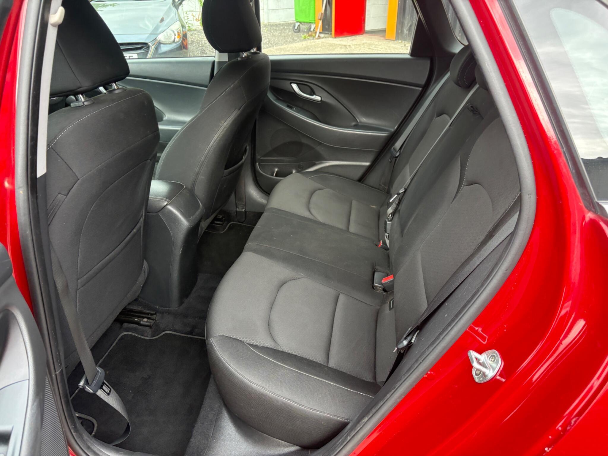 Hyundai i30 - Image 16