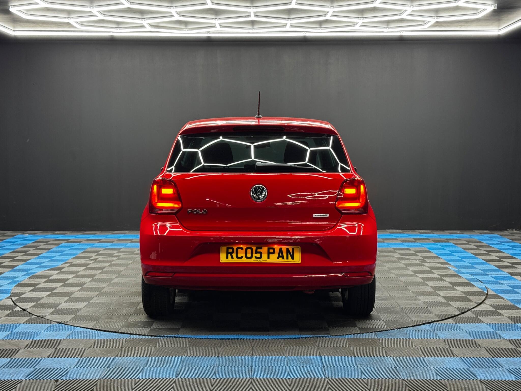 Volkswagen Polo - Image 6