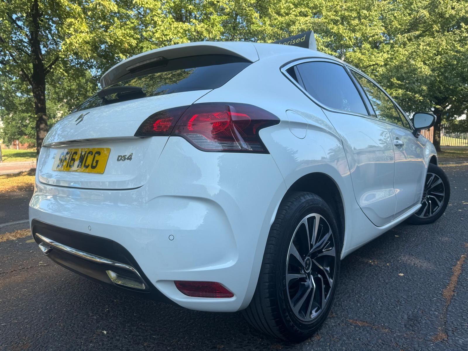 DS AUTOMOBILES DS 4 - Image 13