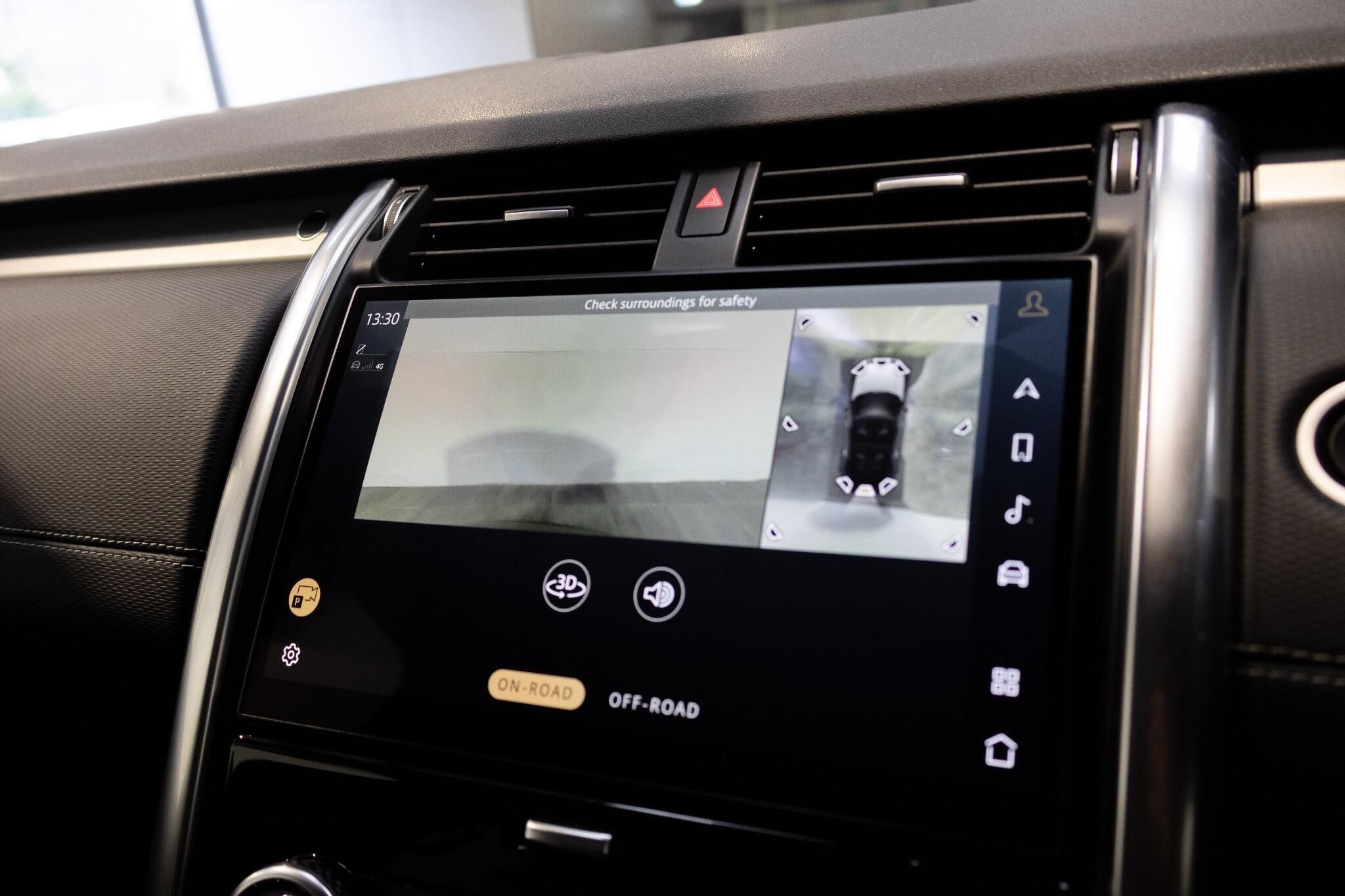 Land Rover Discovery - Image 24