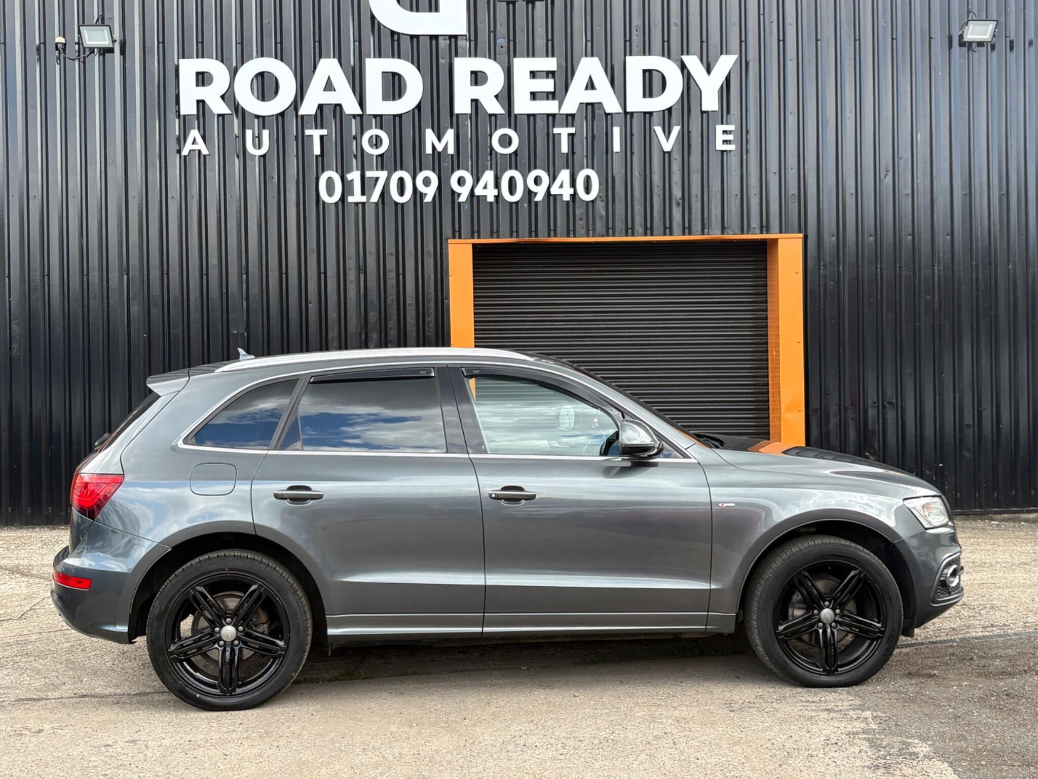 Audi Q5 - Image 2