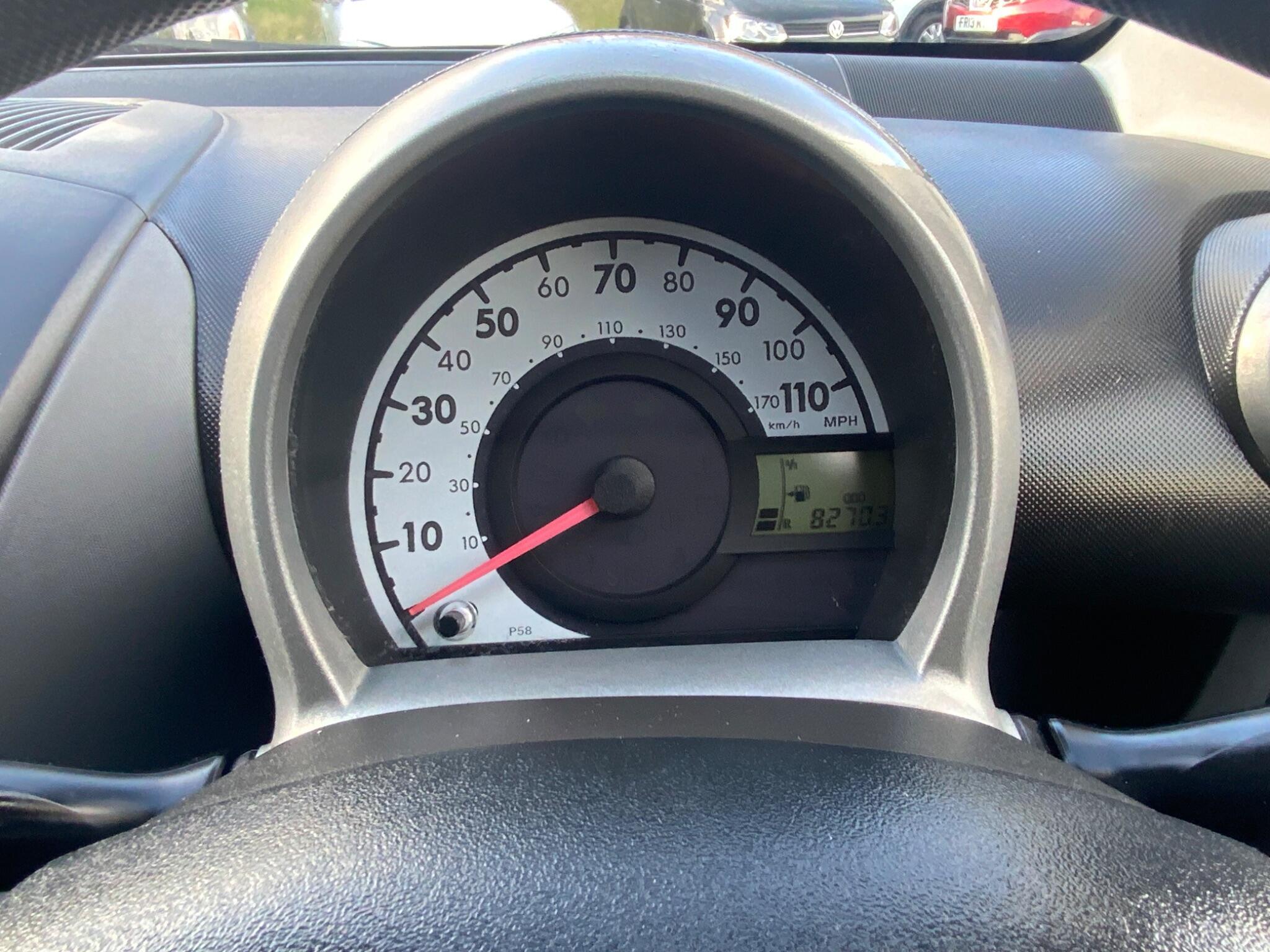 Toyota Aygo - Image 8