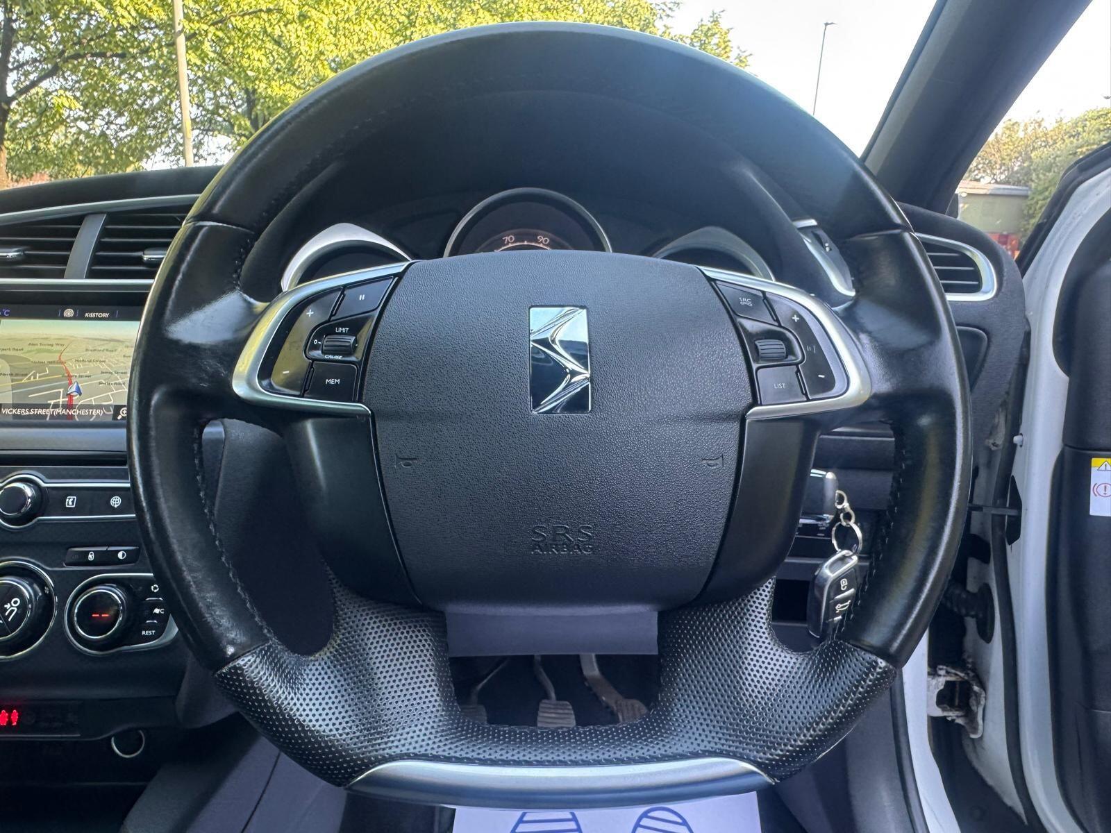 DS AUTOMOBILES DS 4 - Image 18