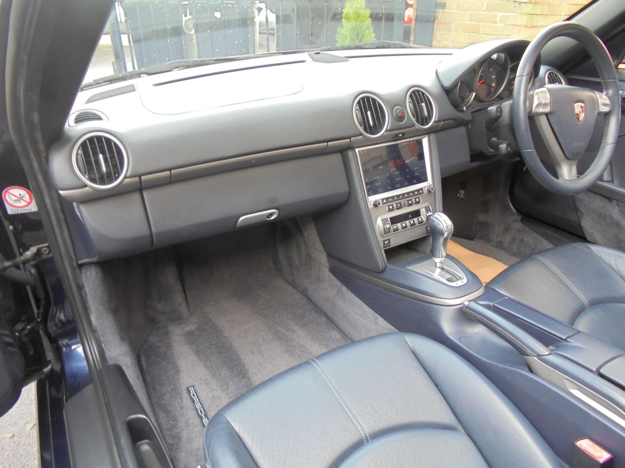 Porsche Boxster - Image 15