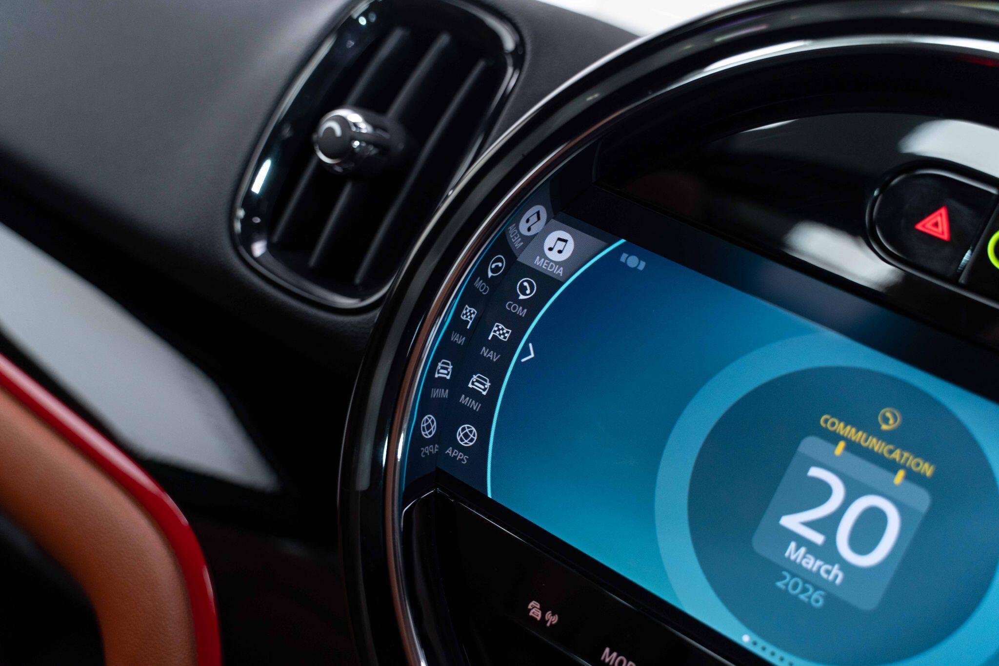 MINI Countryman - Image 44