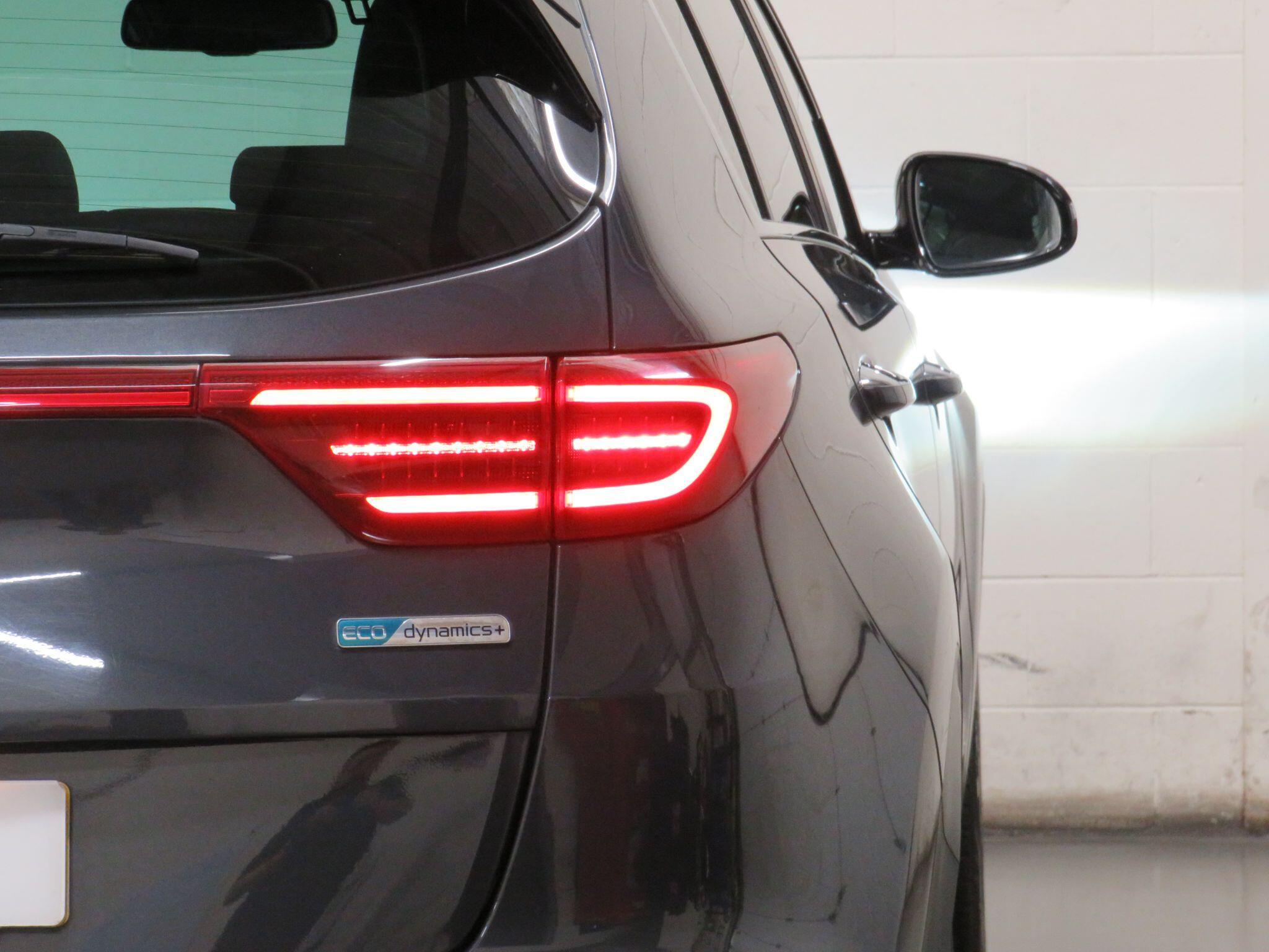 Kia Sportage - Image 12