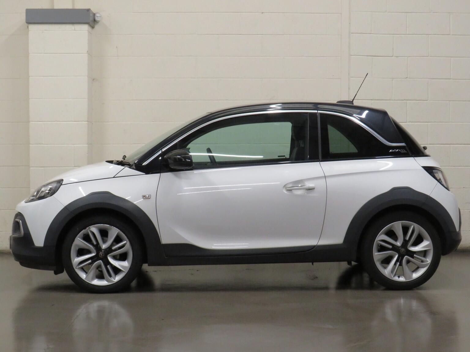 Vauxhall ADAM - Image 7