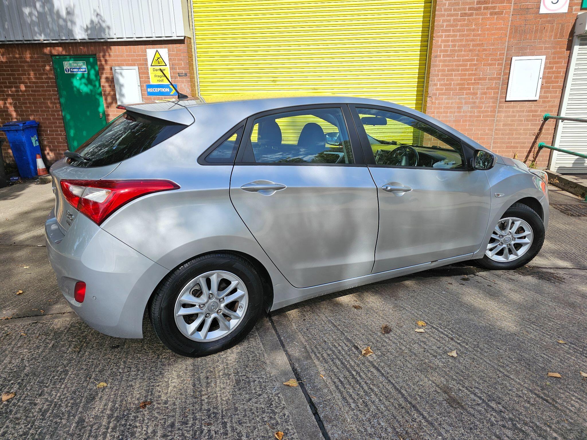 Hyundai i30 - Image 4