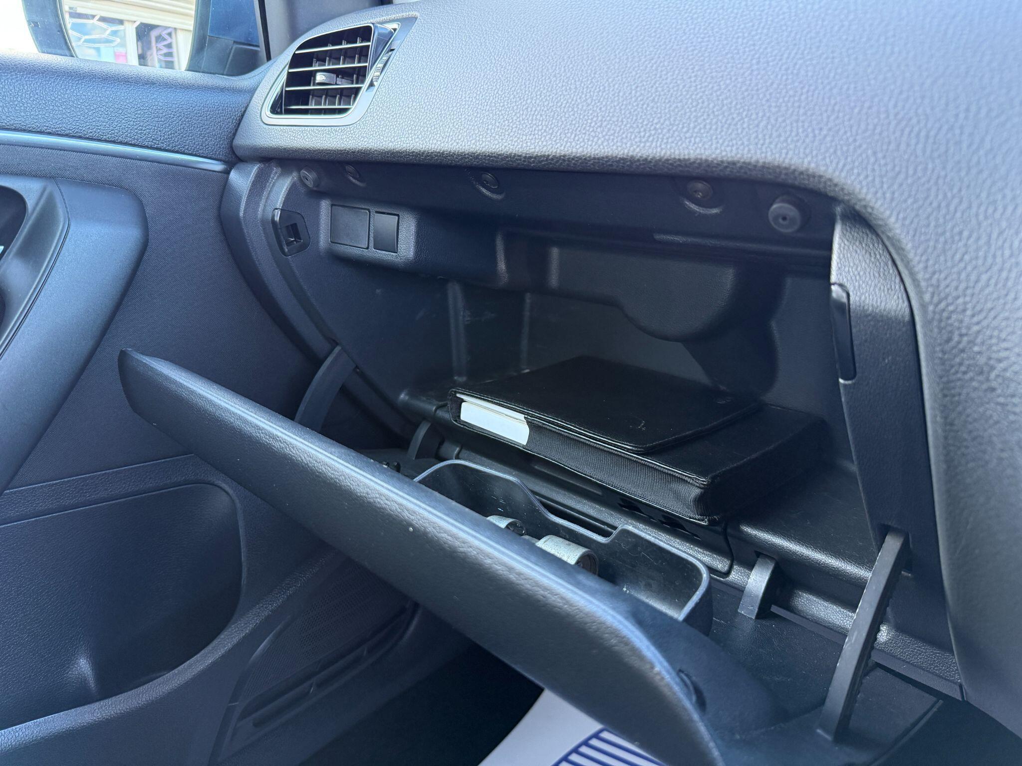 Volkswagen Polo - Image 57