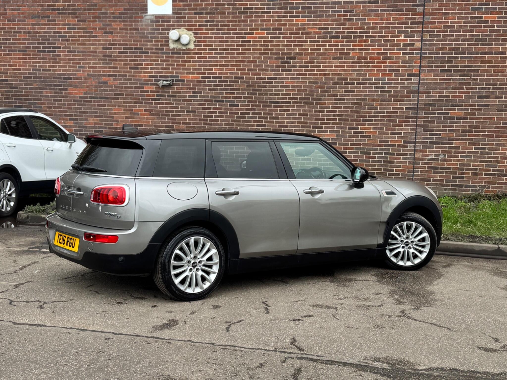 MINI Clubman - Image 13