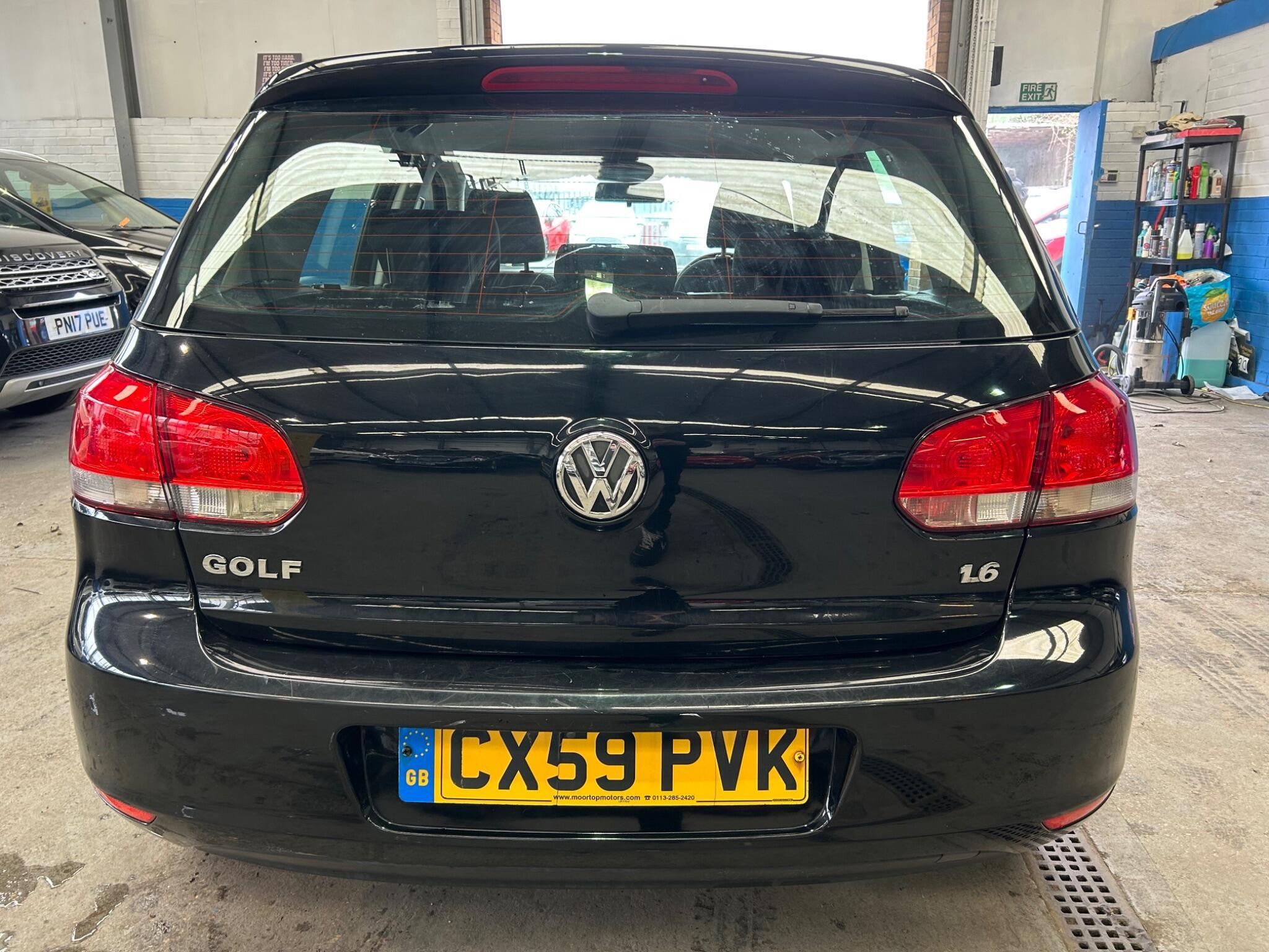 Volkswagen Golf - Image 5