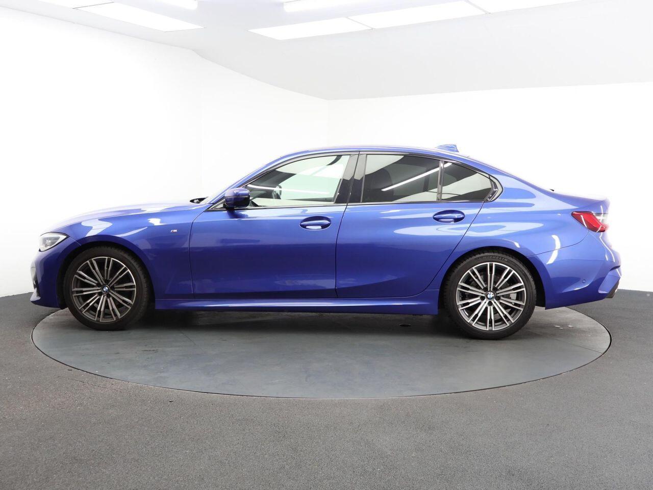 BMW 3 Series - Image 7