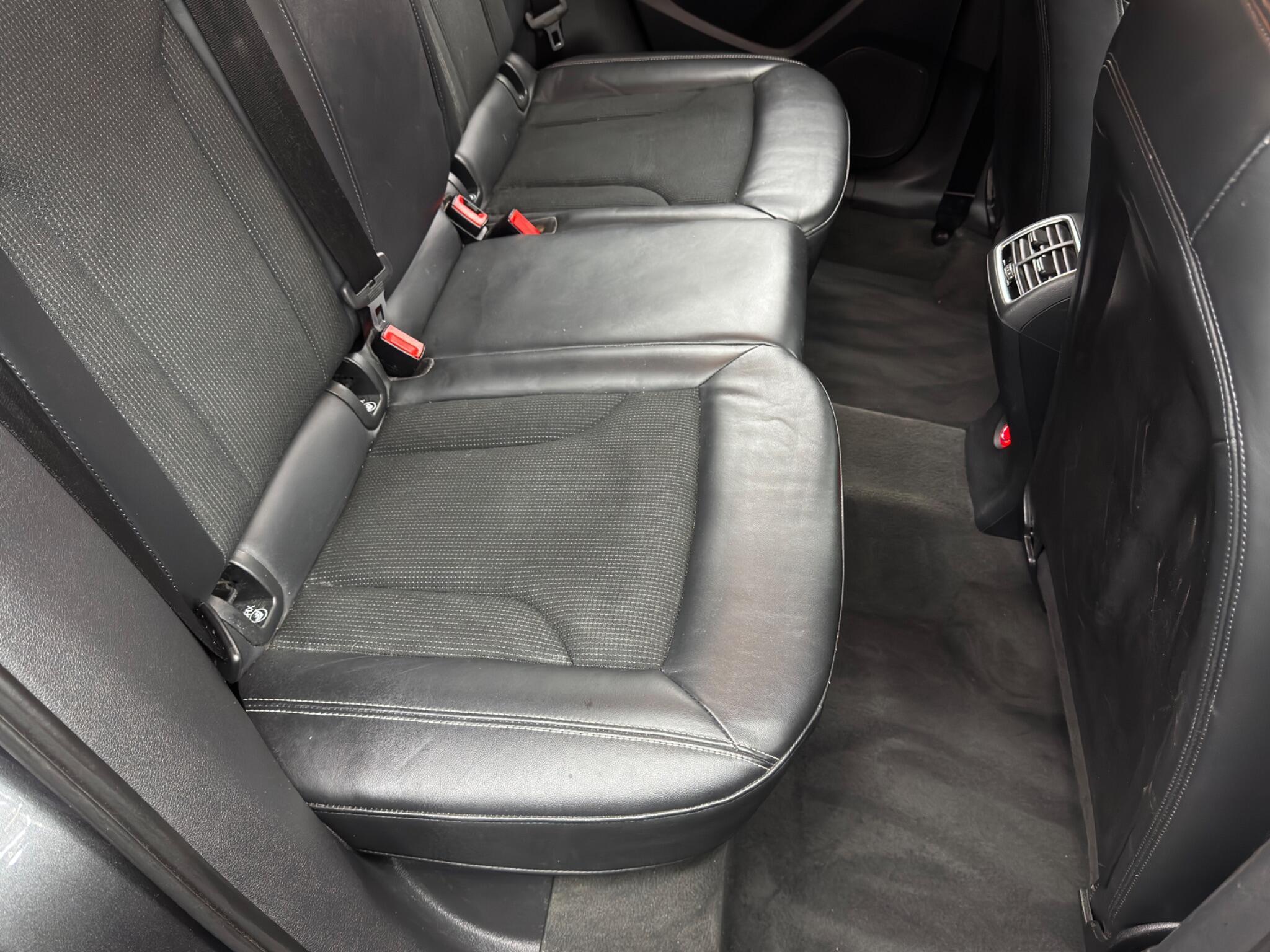 Audi Q3 - Image 15