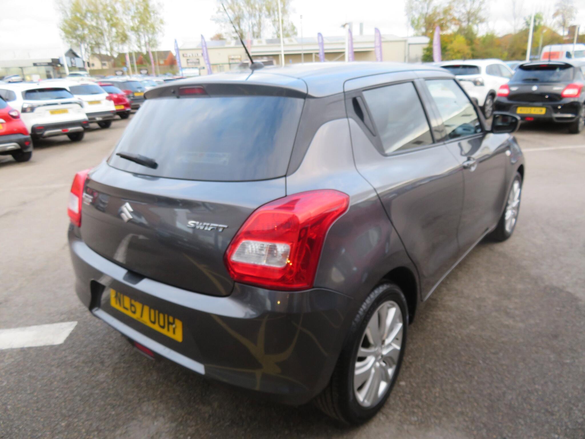 Suzuki Swift - Image 10