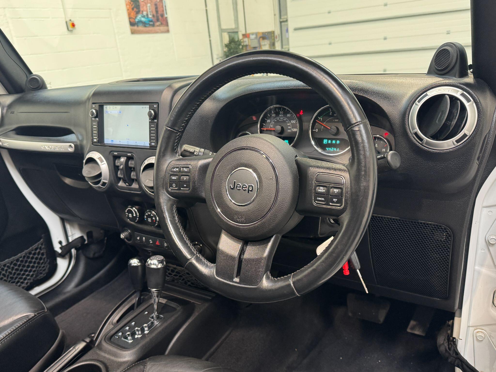 Jeep Wrangler - Image 26