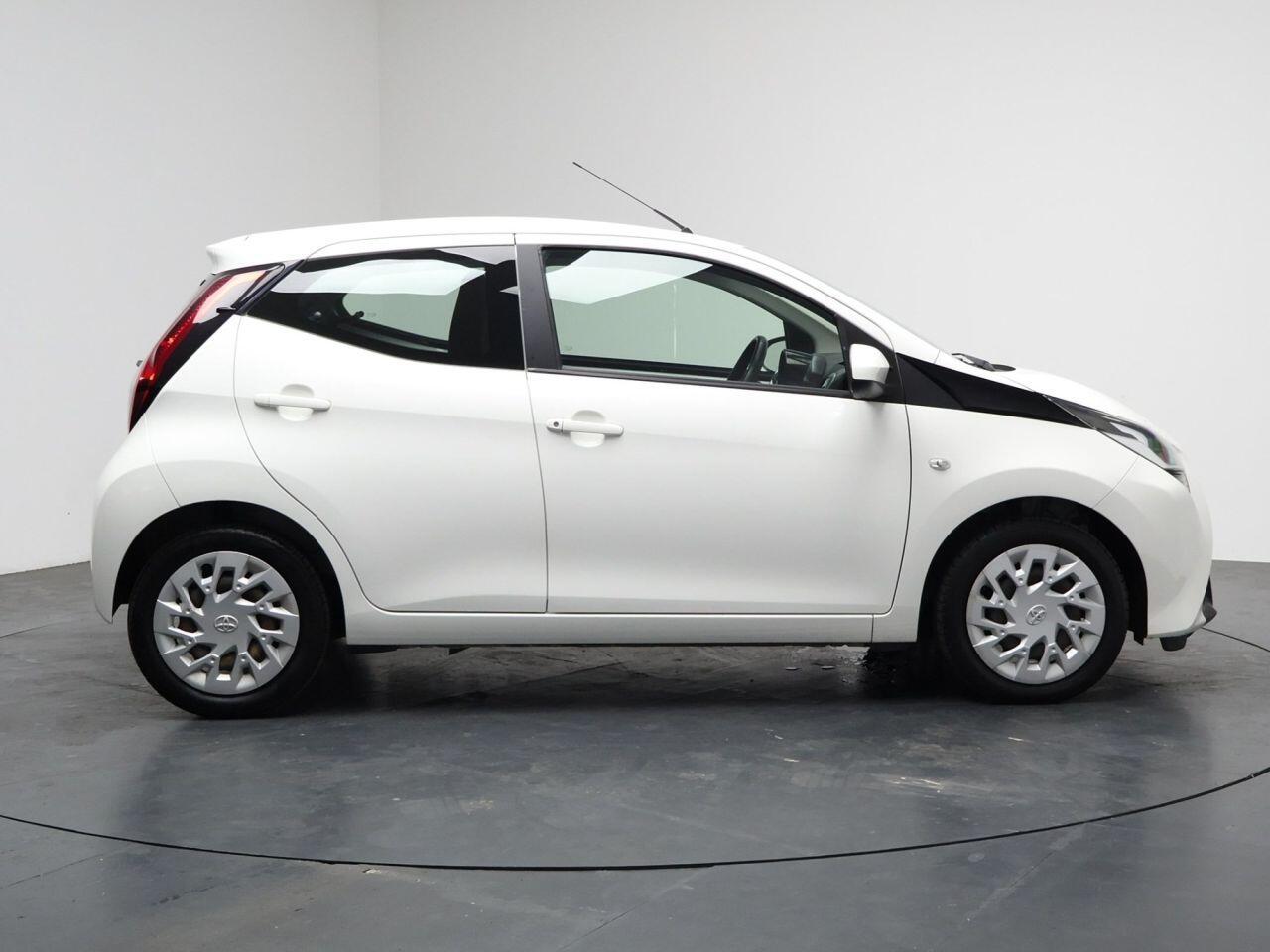 Toyota Aygo - Image 14