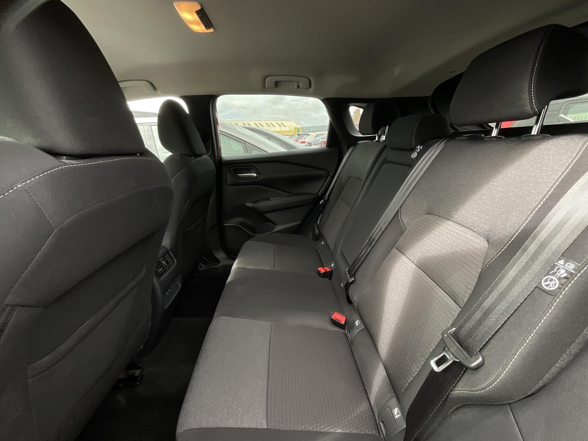 Nissan Qashqai - Image 14