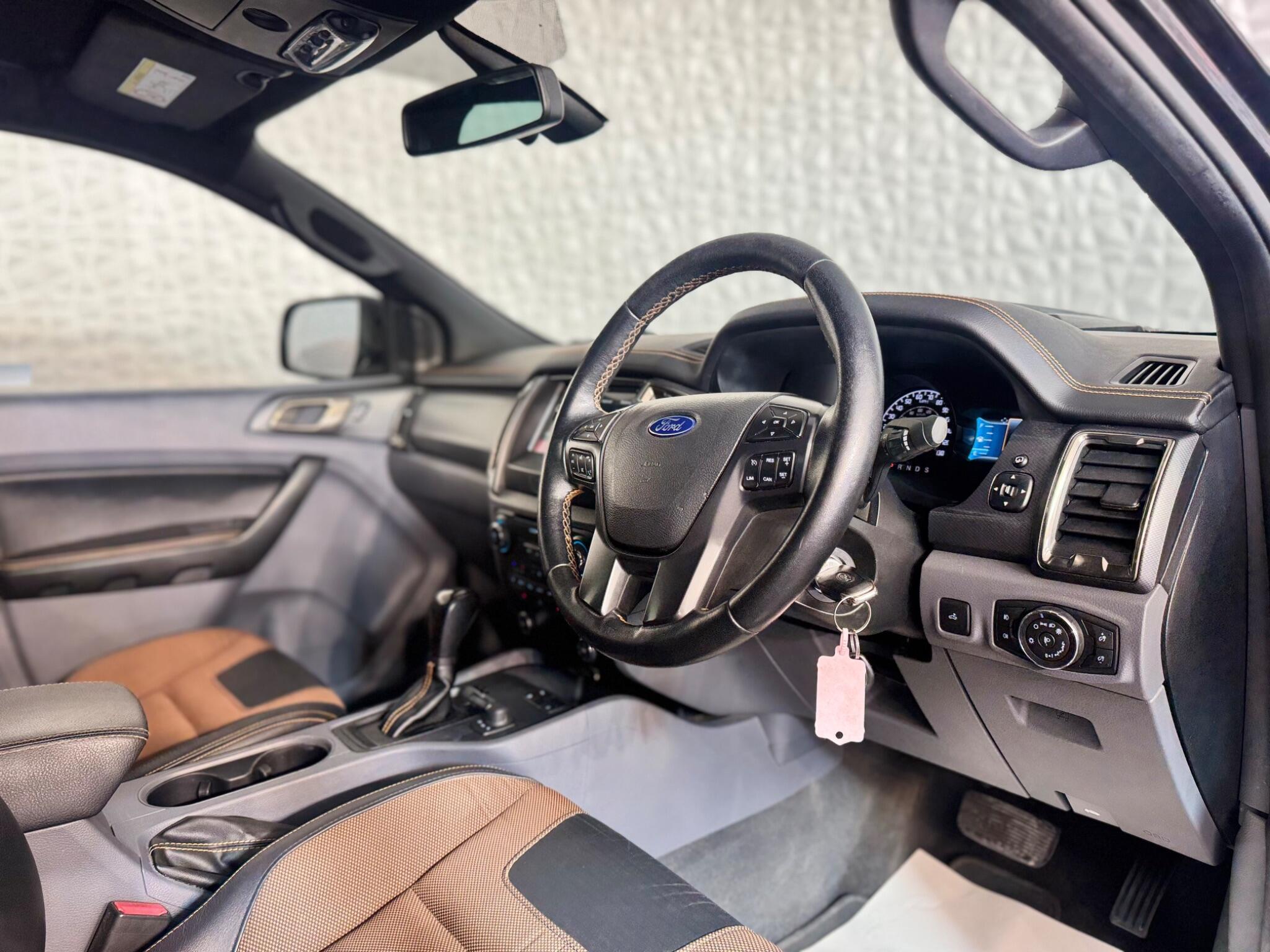 Ford Ranger - Image 30