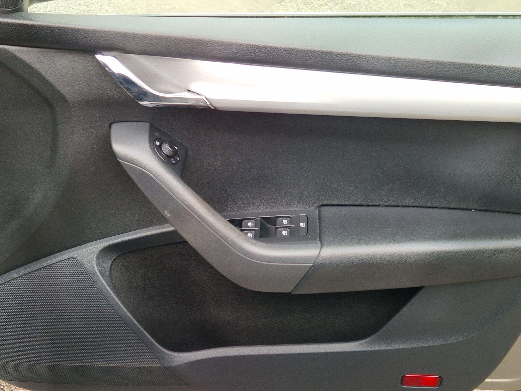 Skoda Octavia - Image 30