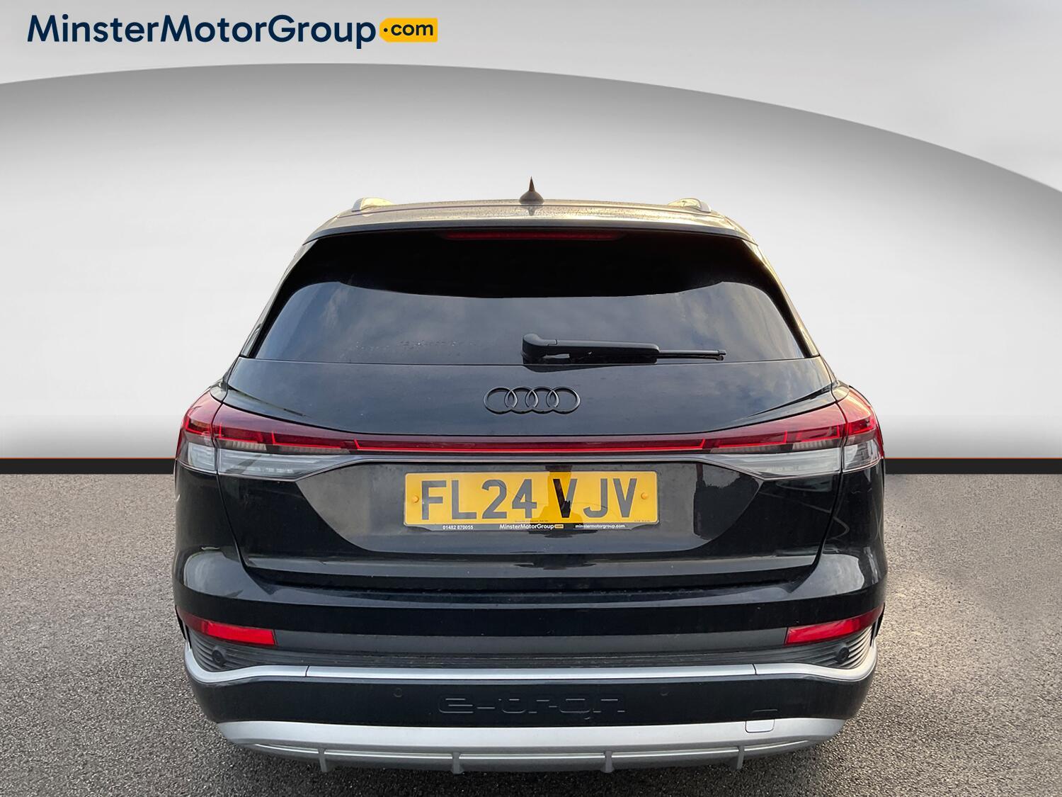 Audi Q4 E-Tron - Image 3