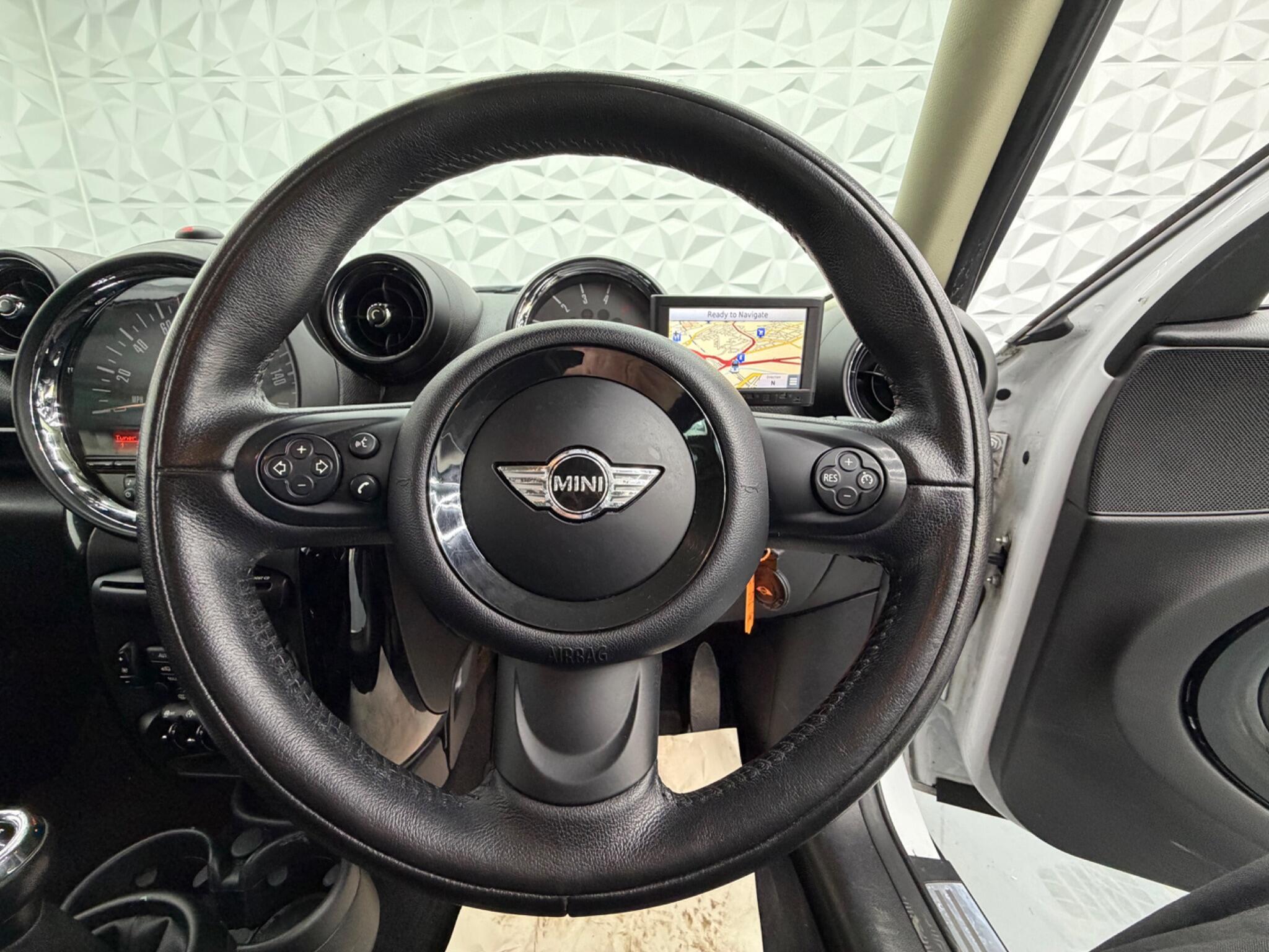 MINI Countryman - Image 21