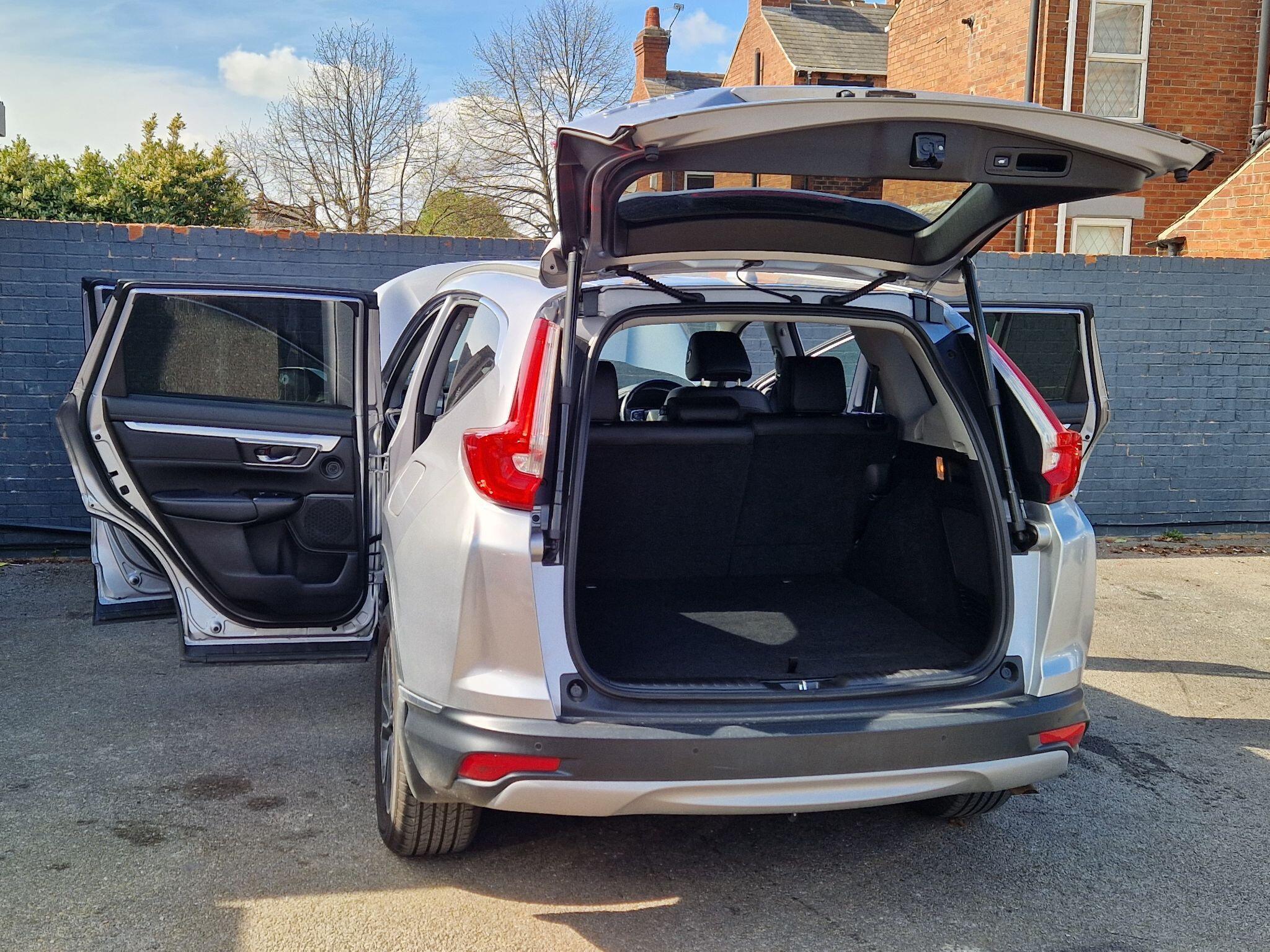 Honda CR-V - Image 19