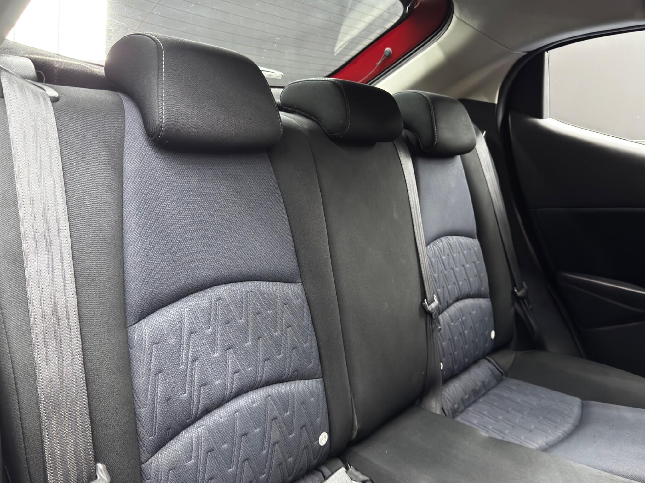 Mazda MAZDA2 - Image 14
