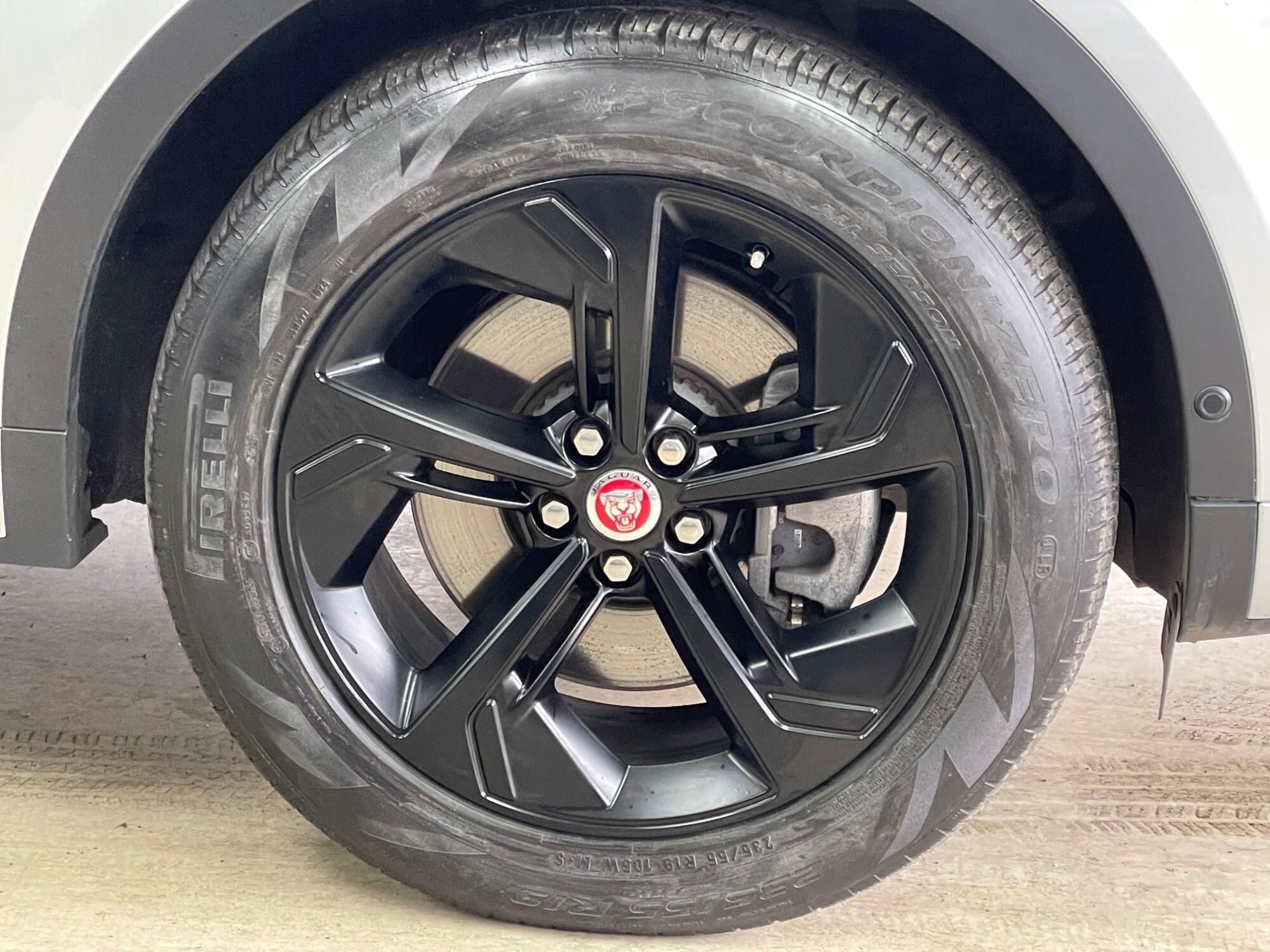 Jaguar E-Pace - Image 14