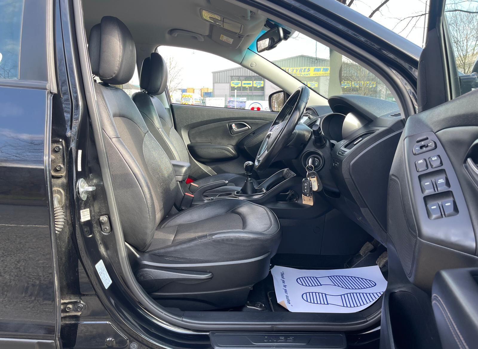 Hyundai ix35 - Image 50