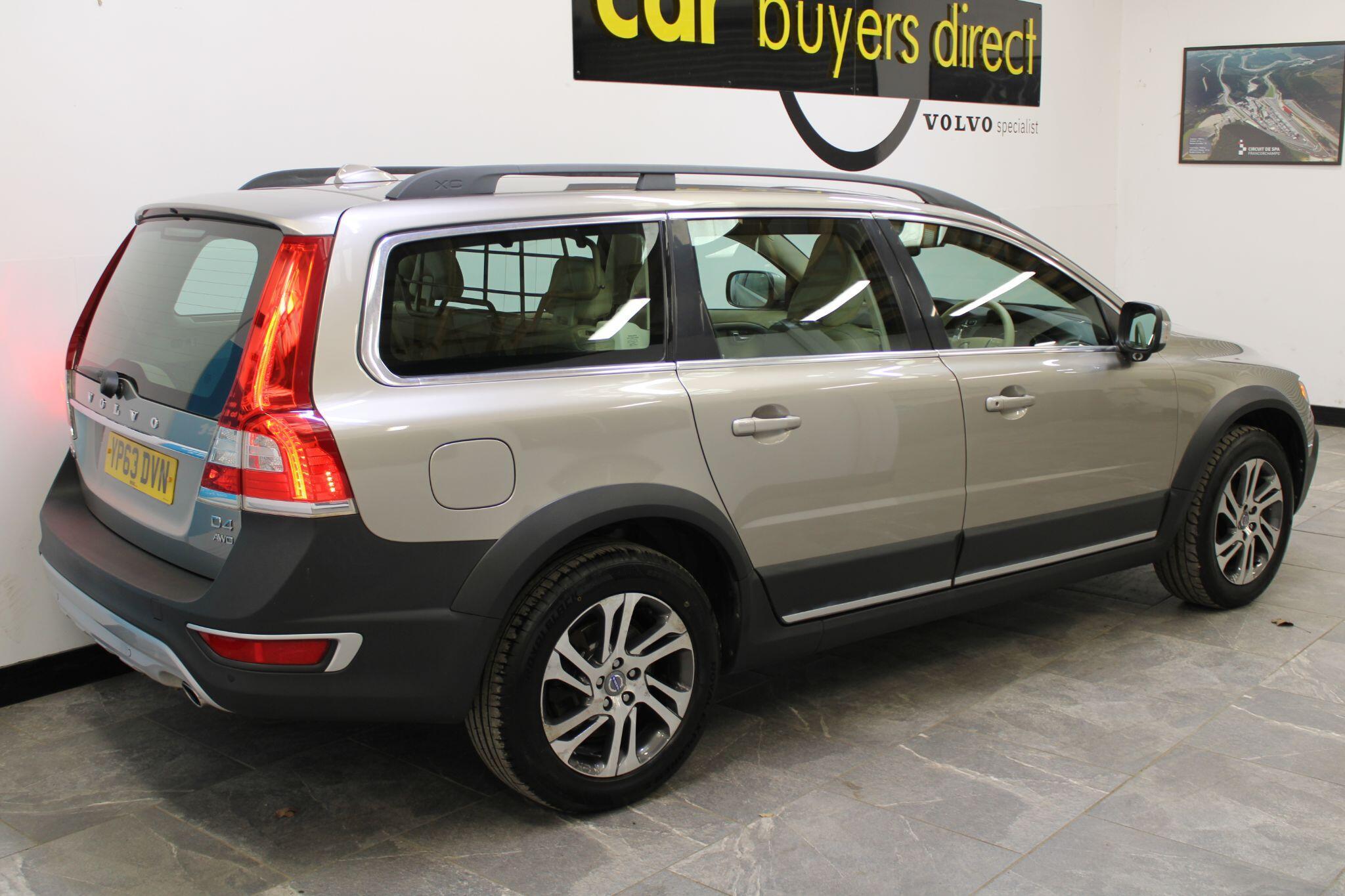 Volvo XC70 - Image 7