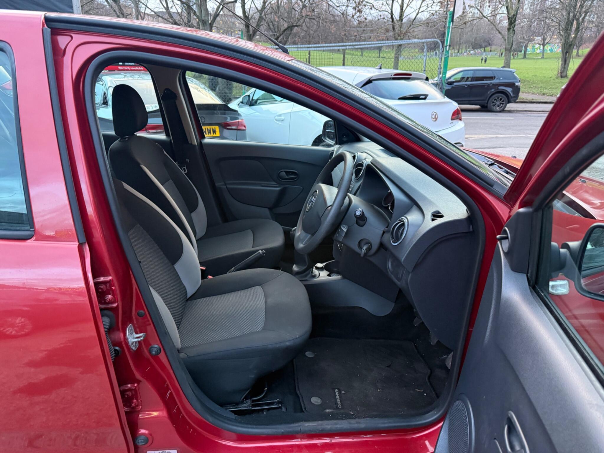 Dacia Sandero - Image 19