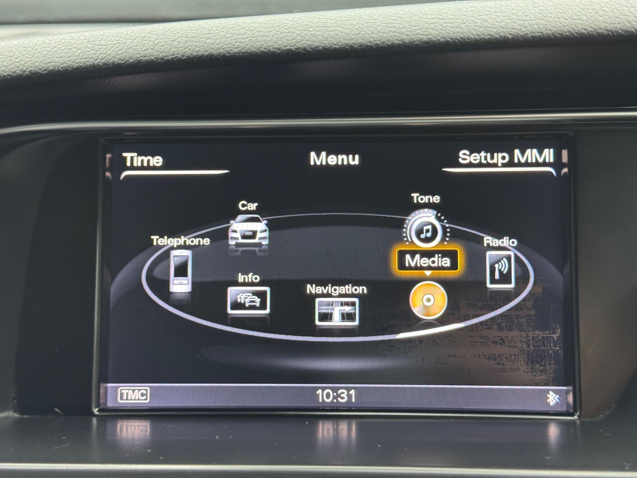 Audi A5 CABRIOLET - Image 28