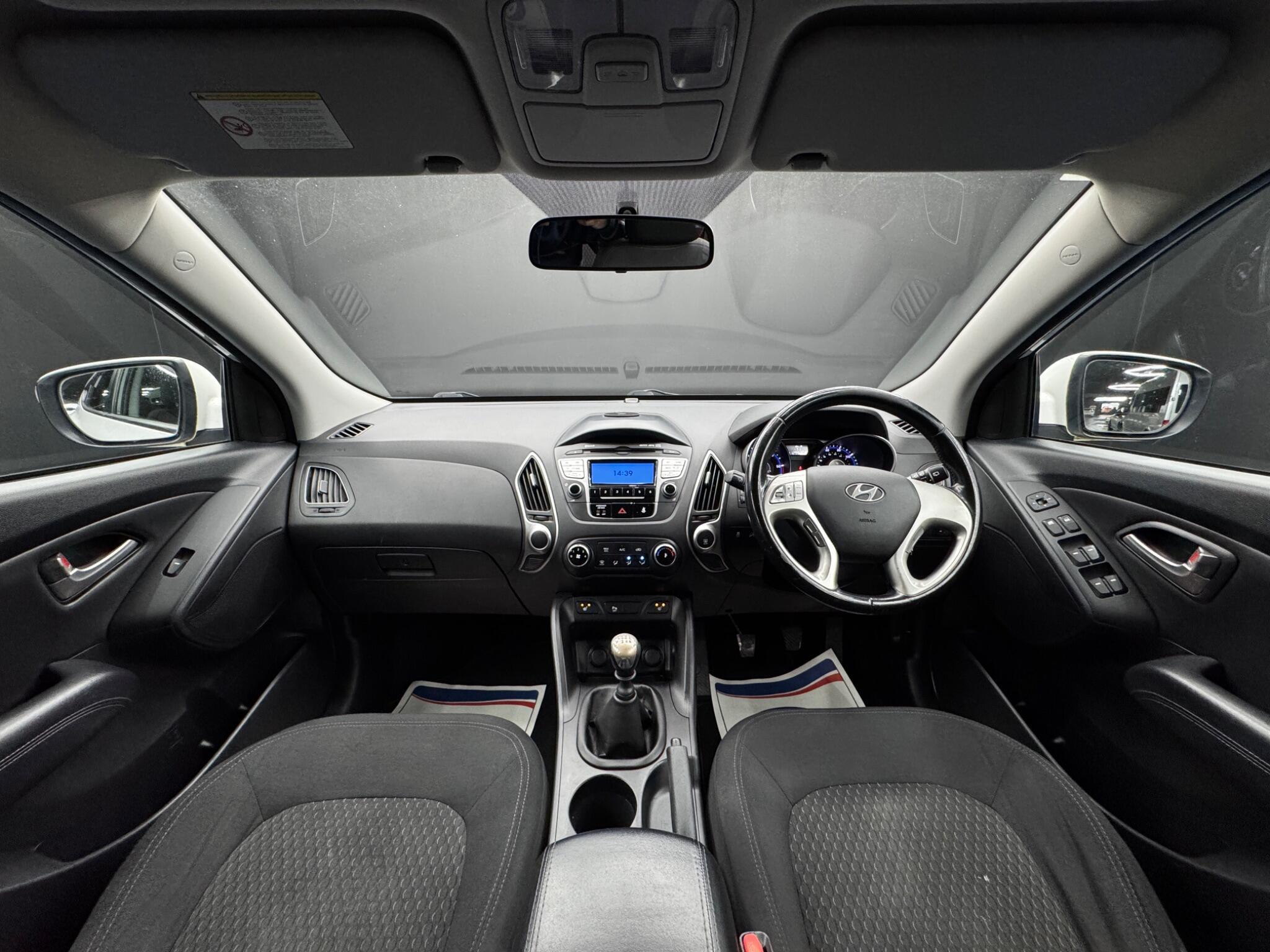 Hyundai ix35 - Image 17