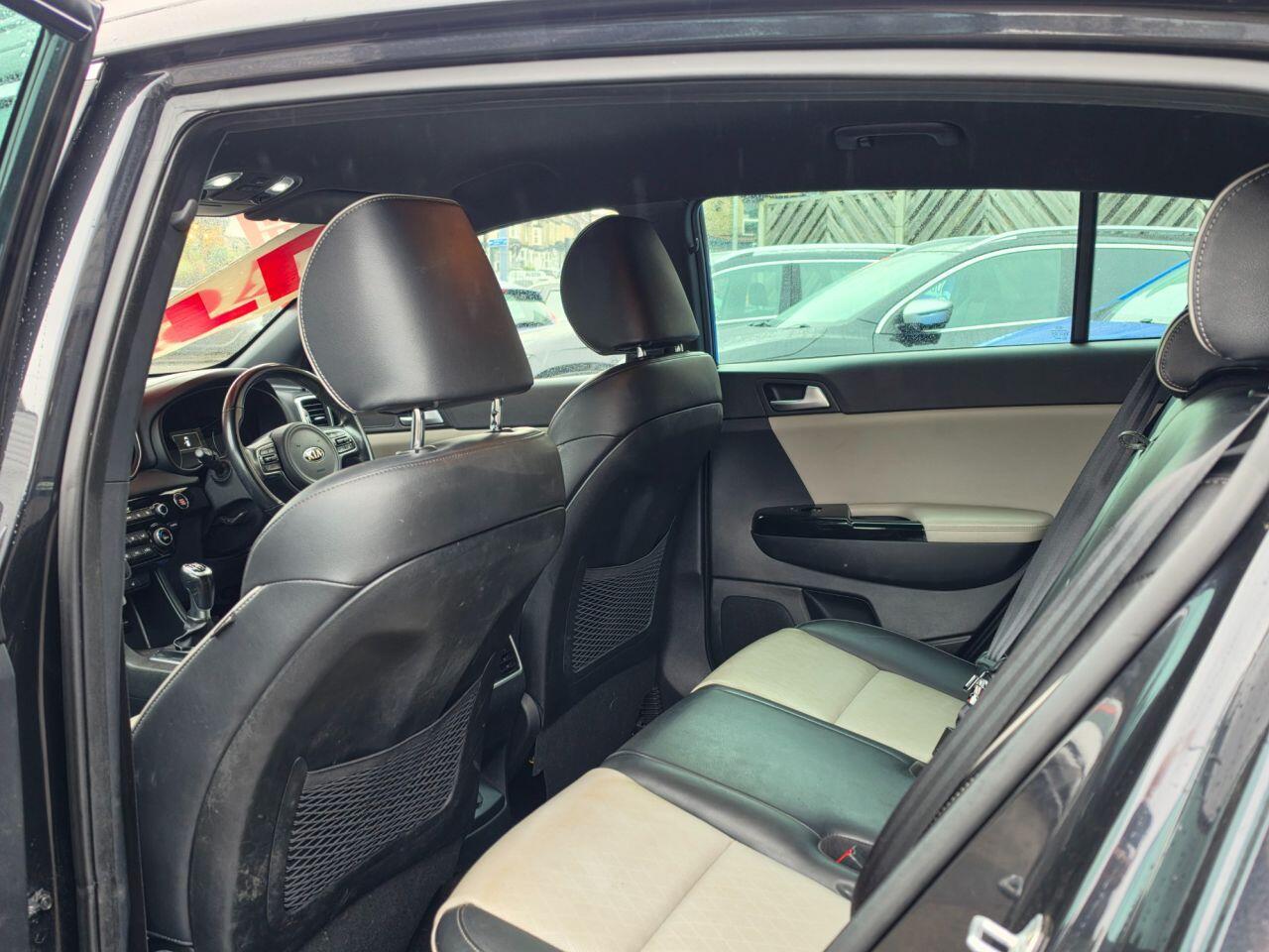 Kia Sportage - Image 16