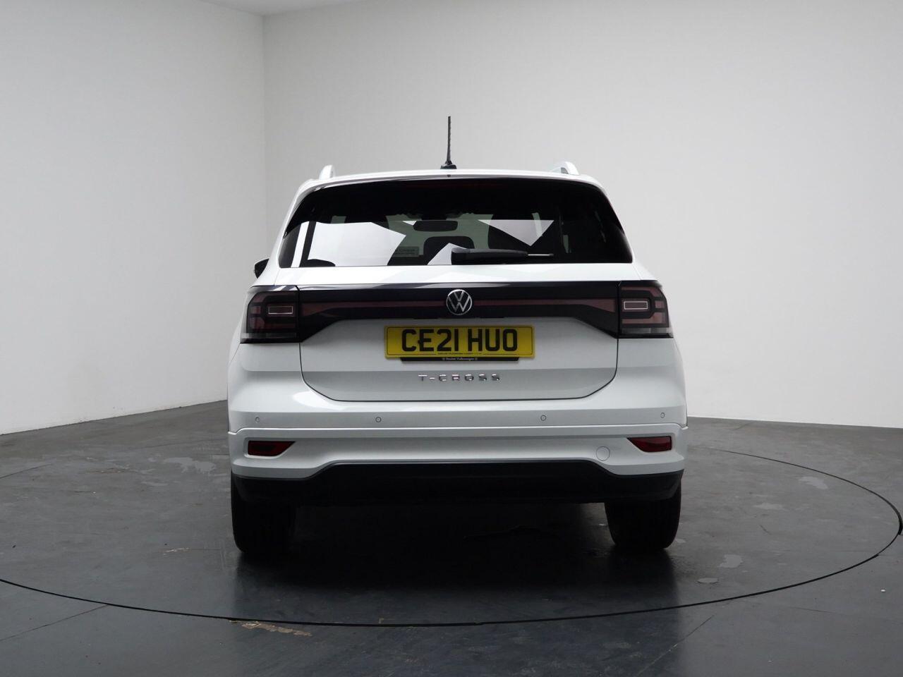 Volkswagen T-Cross - Image 10