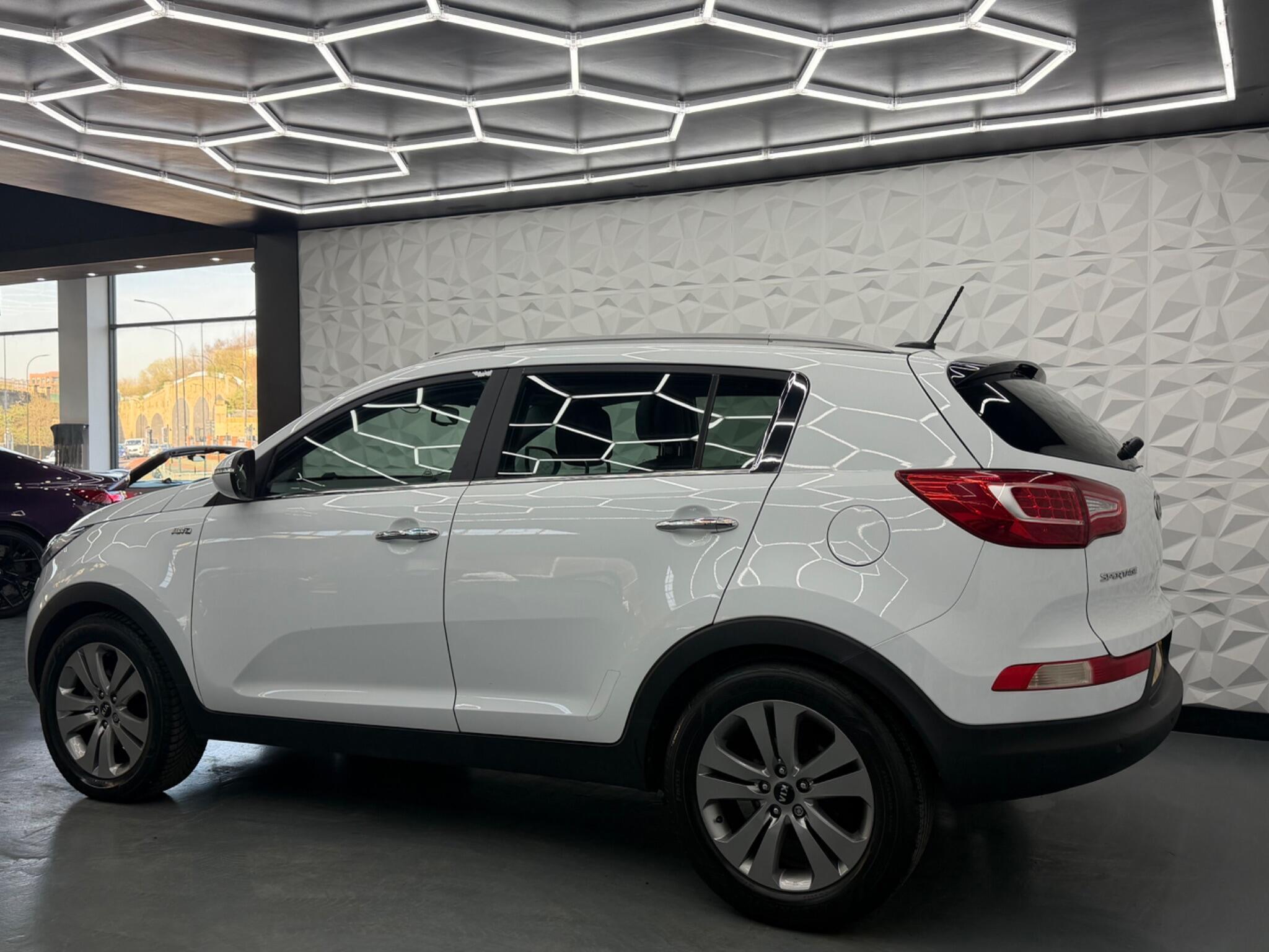 Kia Sportage - Image 8
