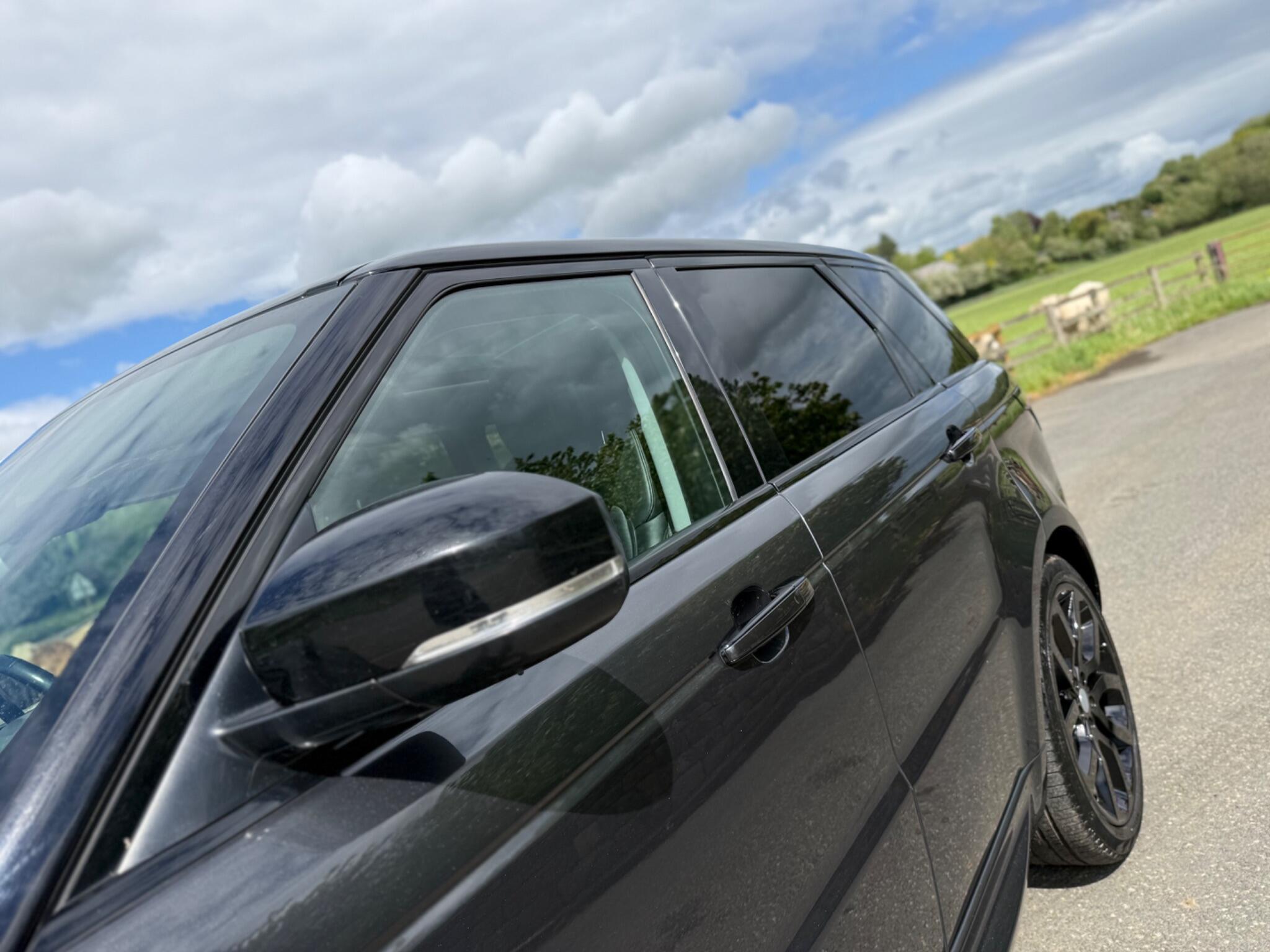 Land Rover RANGE ROVER SPORT - Image 16