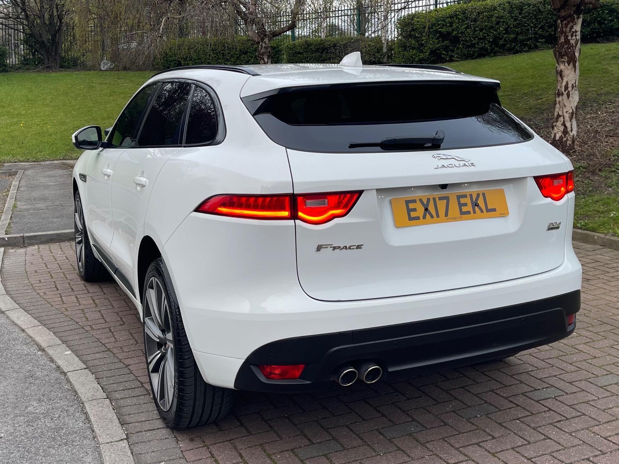 Jaguar F-Pace - Image 13