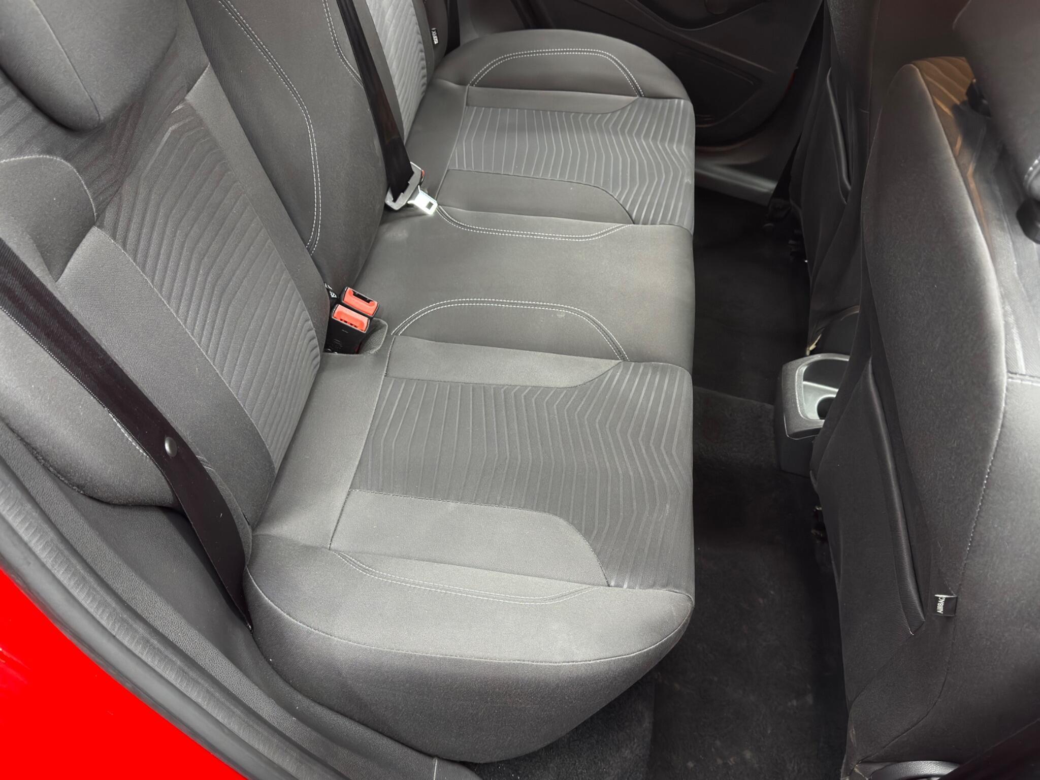 Ford Fiesta - Image 15