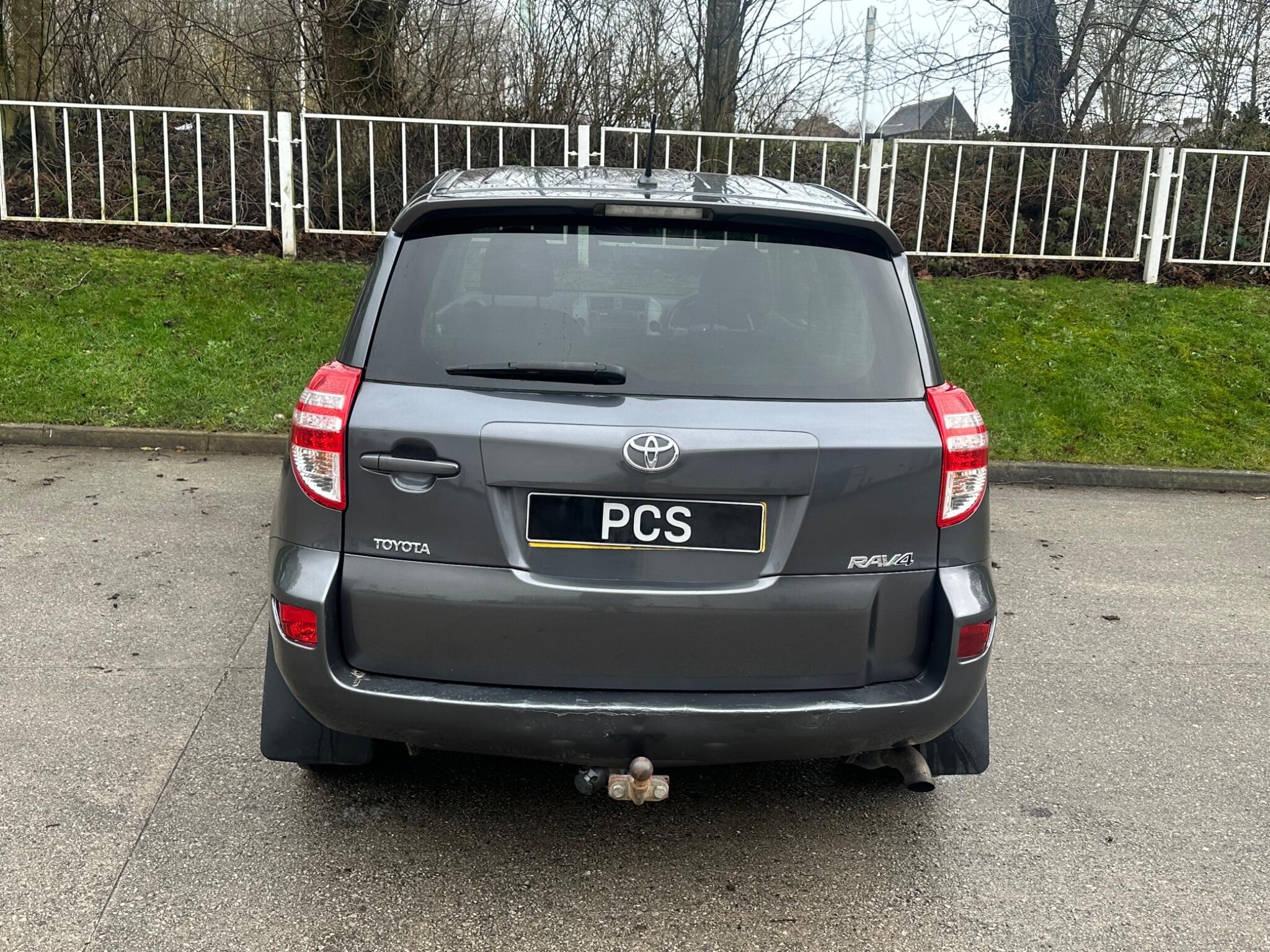 Toyota RAV4 - Image 16